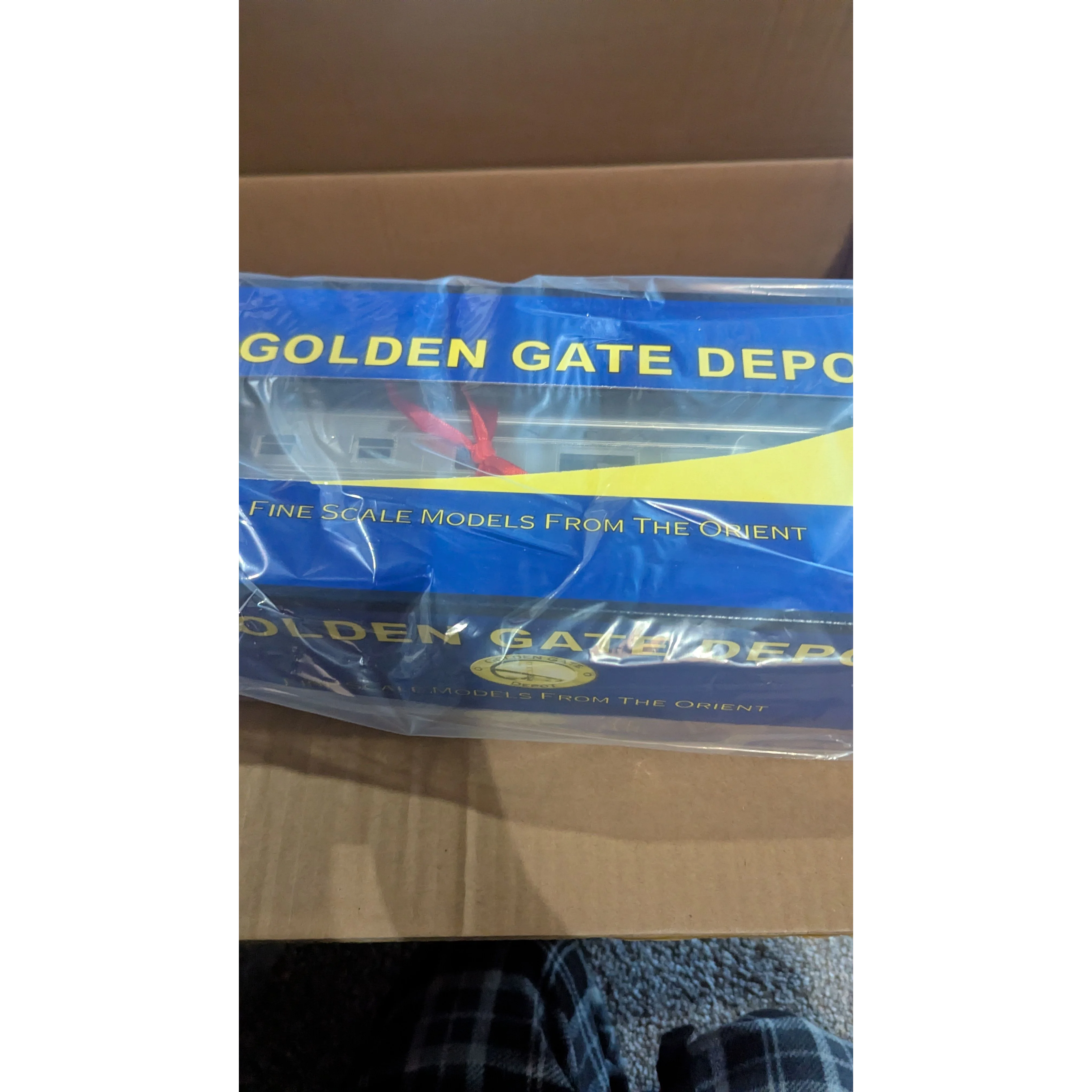 Golden Gate Depot 3-Rail O-Scale 1937 Santa Fe Super Chief — photo 12