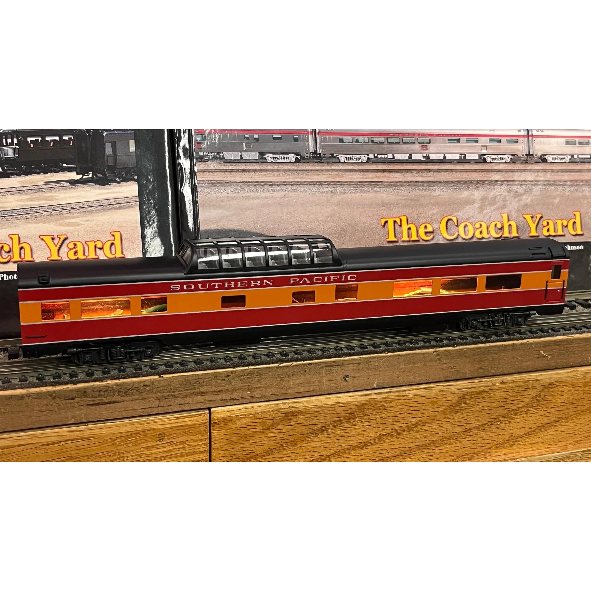 Westside Models HO Scale Brass, Southern Pacific Dome Car, with Lights. — photo 5