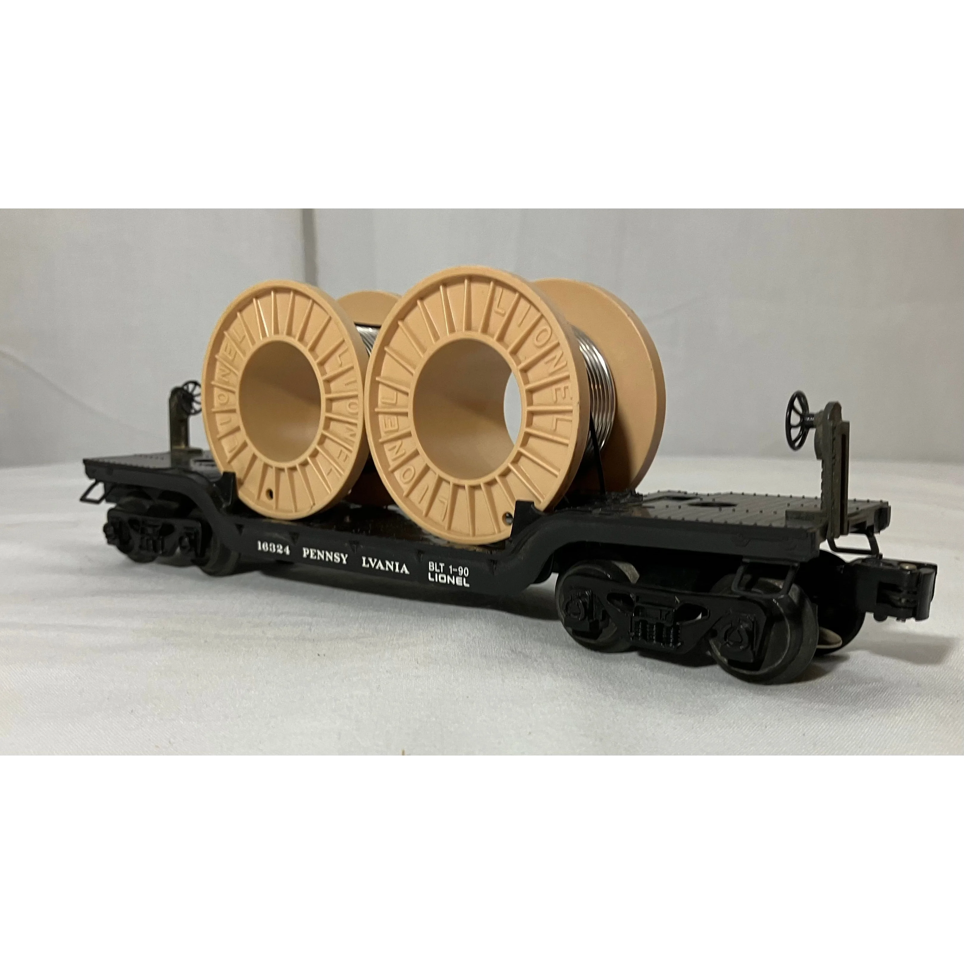 Lionel 6-16324 O scale 3 rail depressed flat car with cable reels Pennsylvania RR — photo 2
