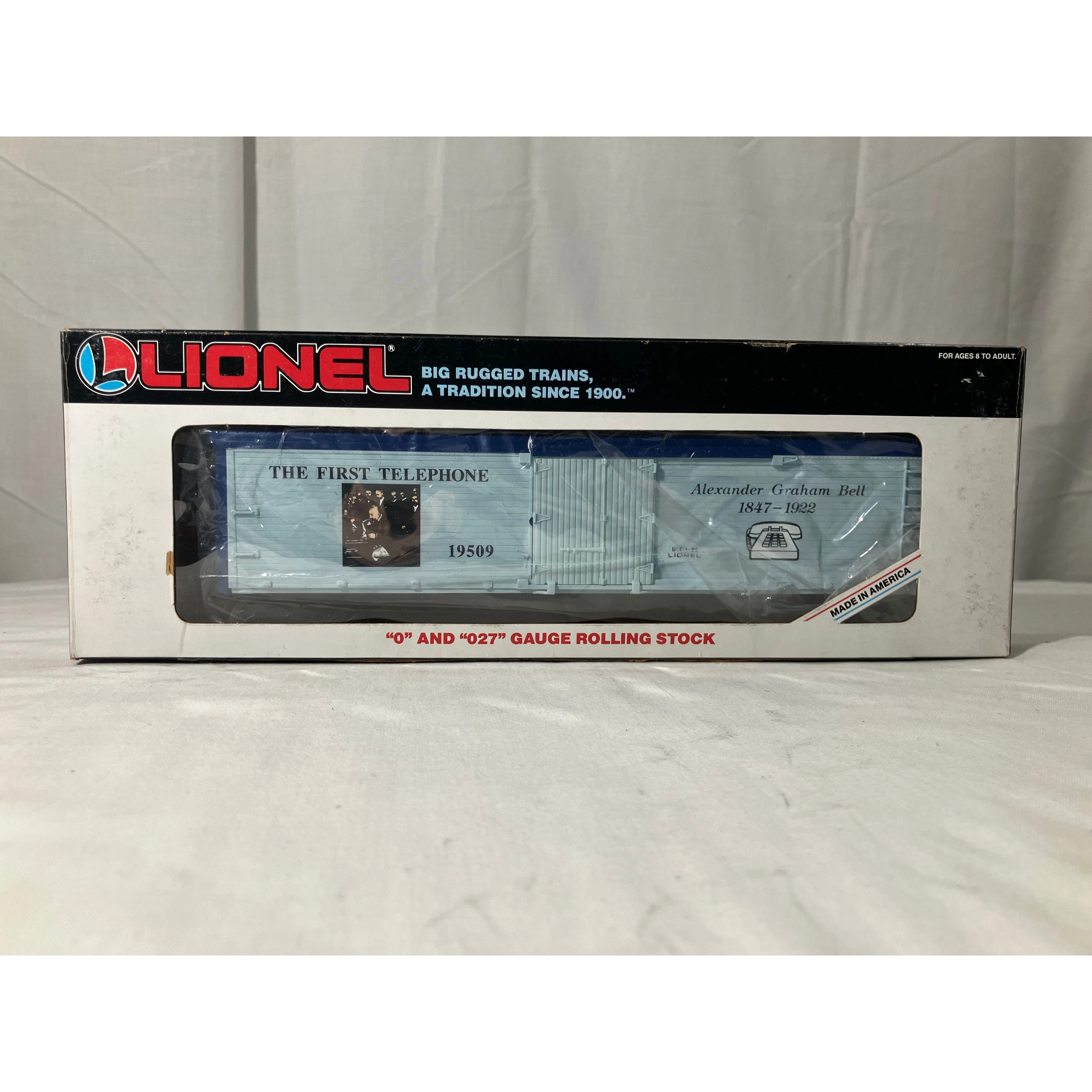 Lionel 6-19509 O Scale 3 rail reefer honoring Alexander Graham Bell — photo 9