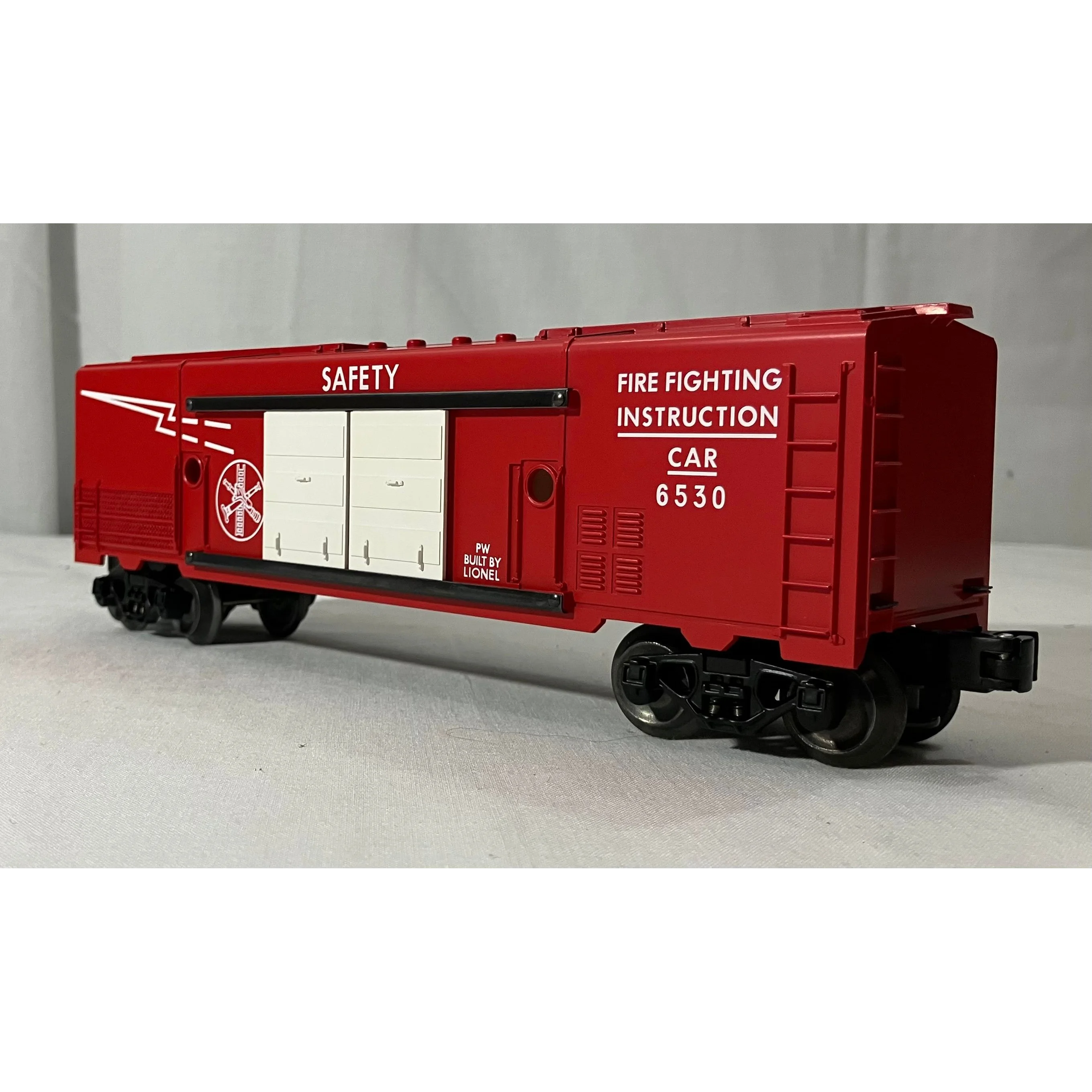 Lionel 6-39210 O scale 3 rail Fire Fighting Instruction Car — photo 2