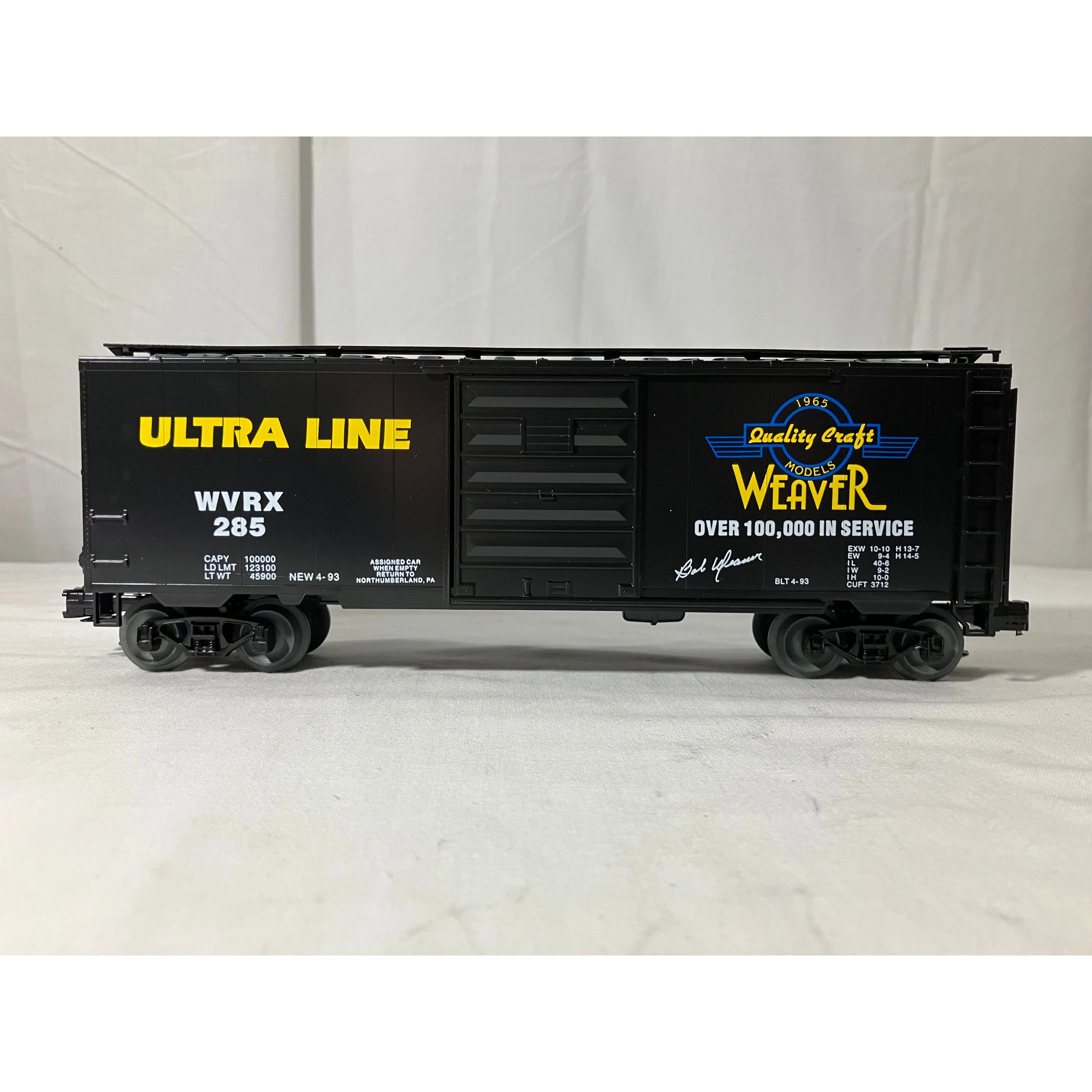 Weaver #3067 O Scale 3 rail boxcar — photo 9