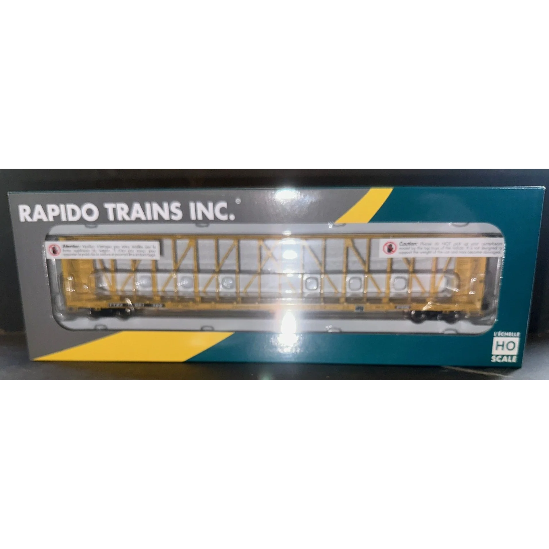 Rapido NSC Centerbeam Flatcar TTX (TTZX) #861189 — photo 2