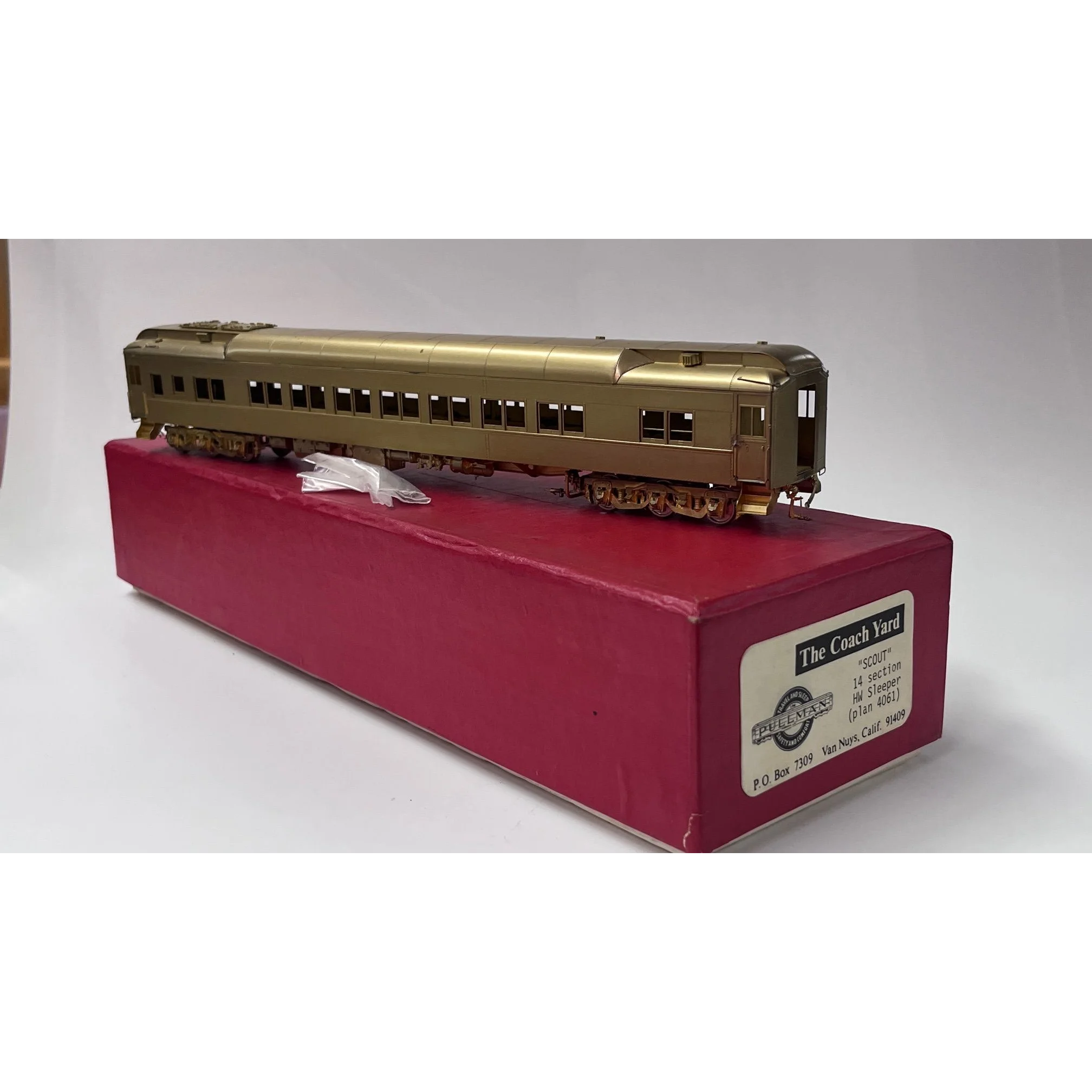 Coach Yard Brass HO Scale Santa Fe 14-Section Heavyweight Sleeper Car