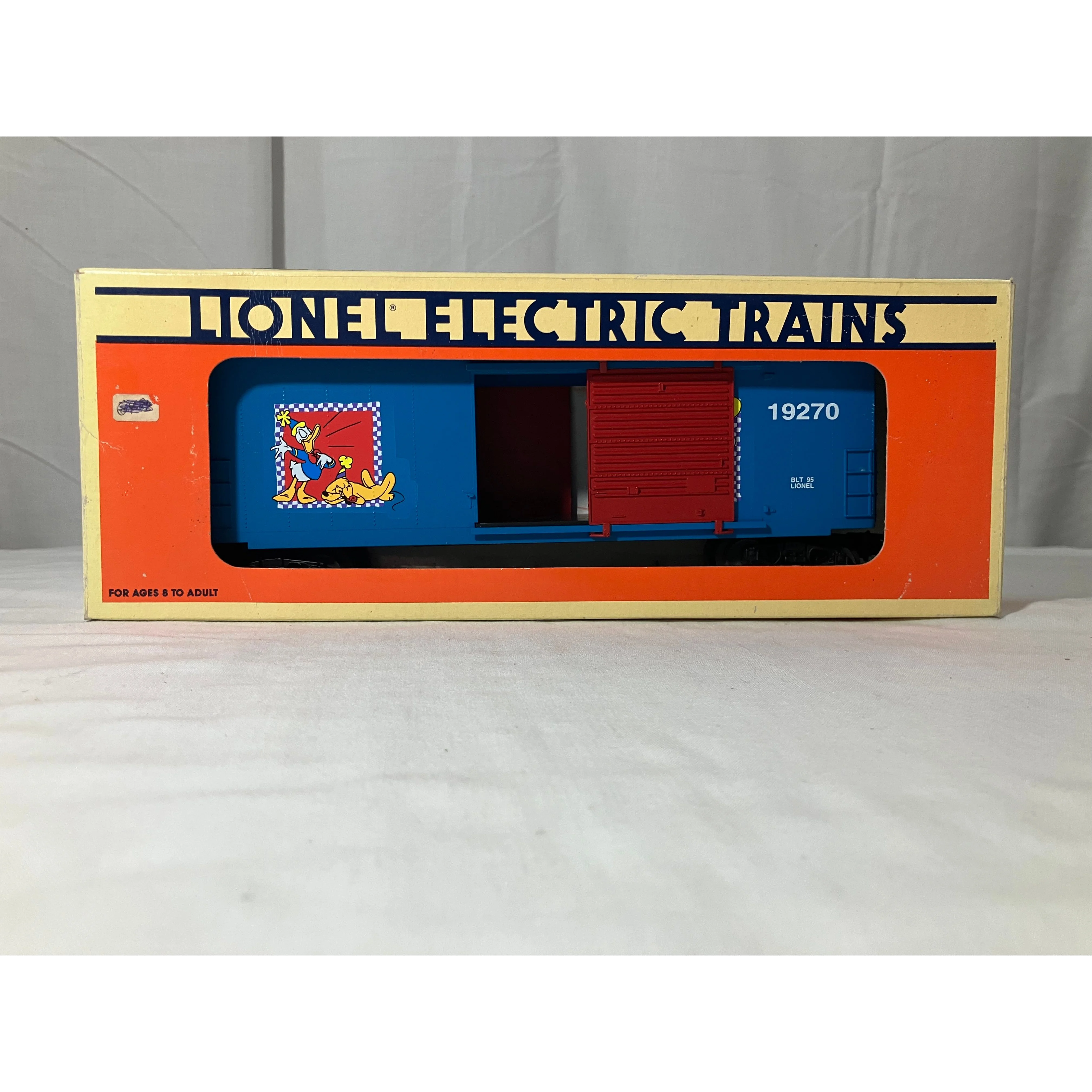 Lionel 6-19270 O scale 3 rail Hi-cube boxcar Donald’s 60th Birthday — photo 10