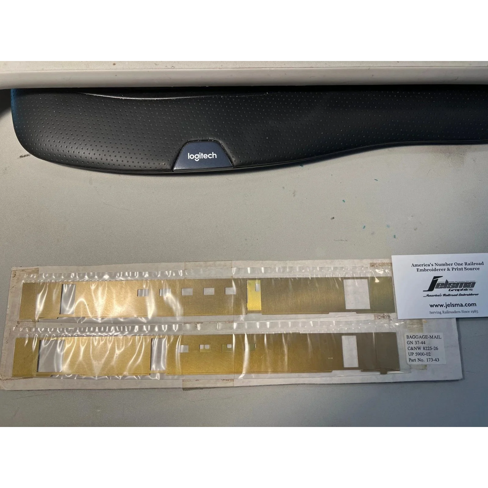 BRASS BAGGAGE MAIL ACF CAR UP GN C&NW CAR SIDES HO SCALE  jelsmagraphics (3841)