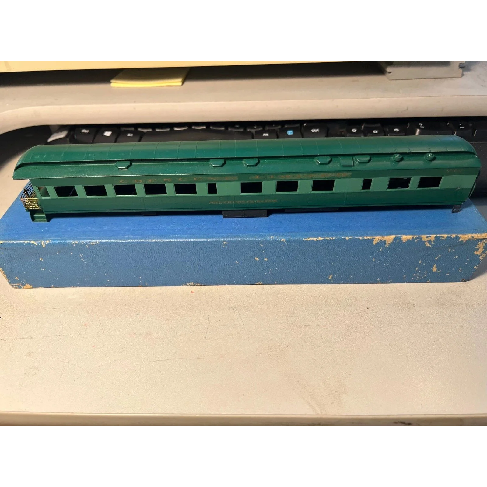 BRASS SOUTHERN CRESCENT LTD HWT OBSERVATION by LAMBERT CUSTOM PAINTED NO TRUCKS