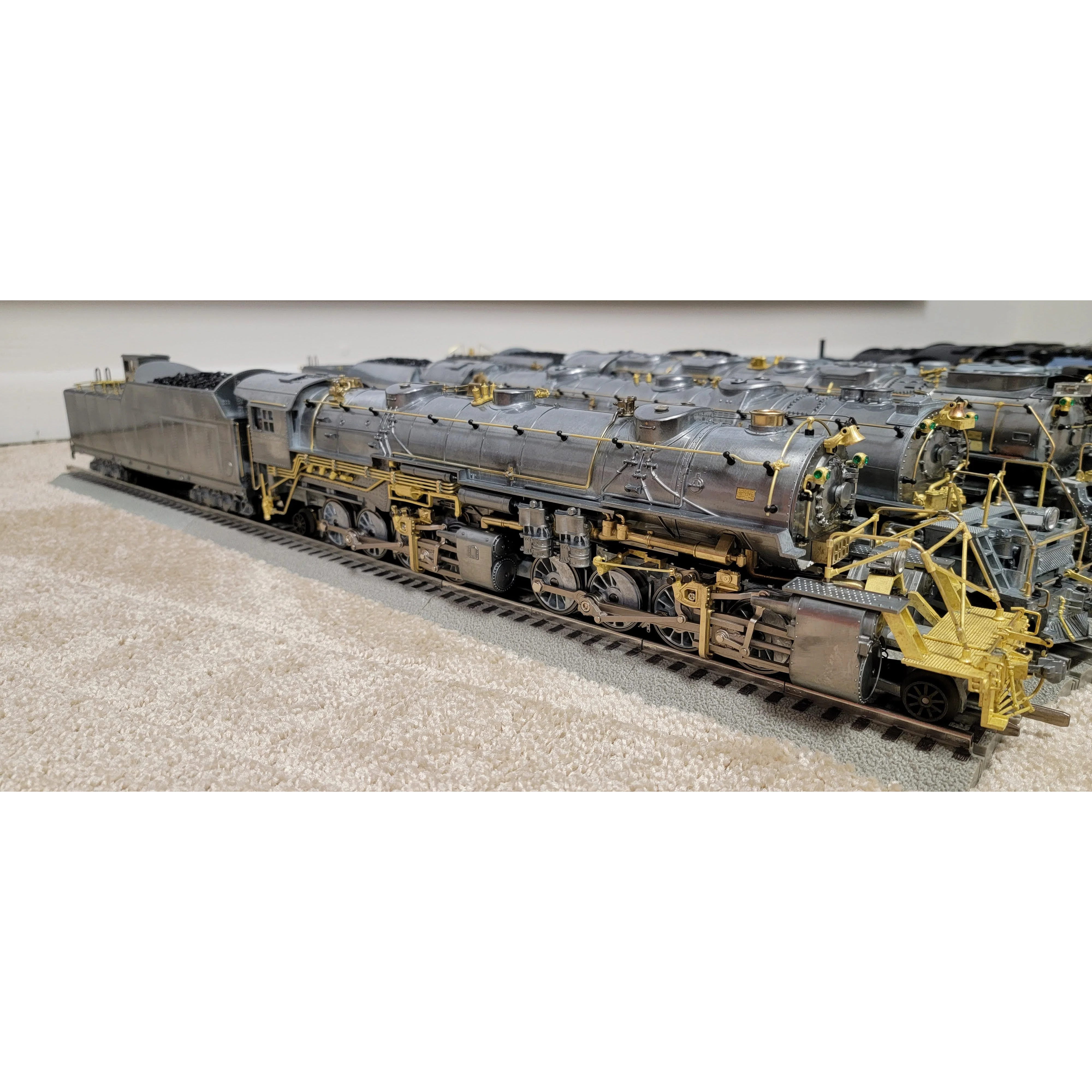 Lionel legacy pilot Y3