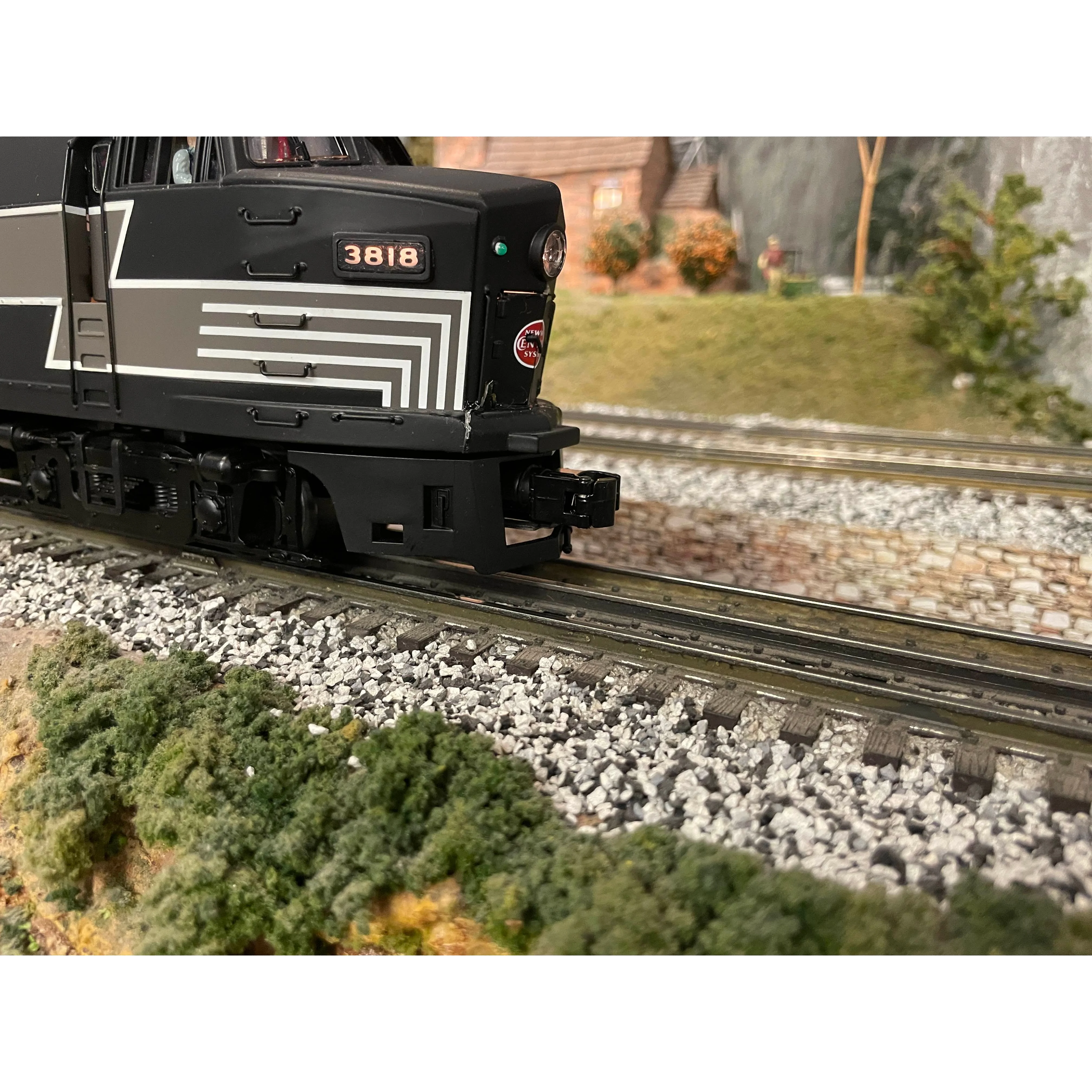 MTH Premier New York Central Baldwin Sharknose AB PS2 5V BCR — photo 3