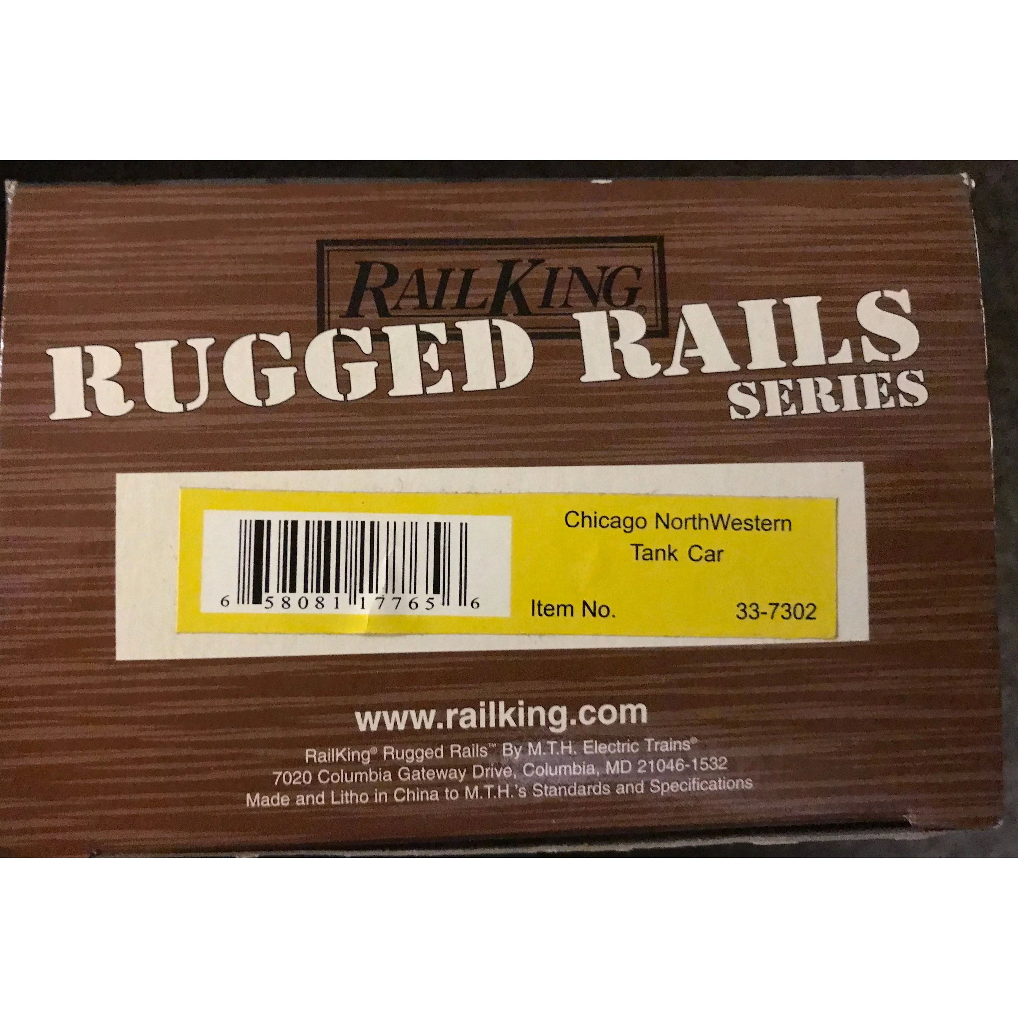 Rail King Rugged Rails 33-7302 Chicago Northwester Tank Car CNW 3479 - Image 4