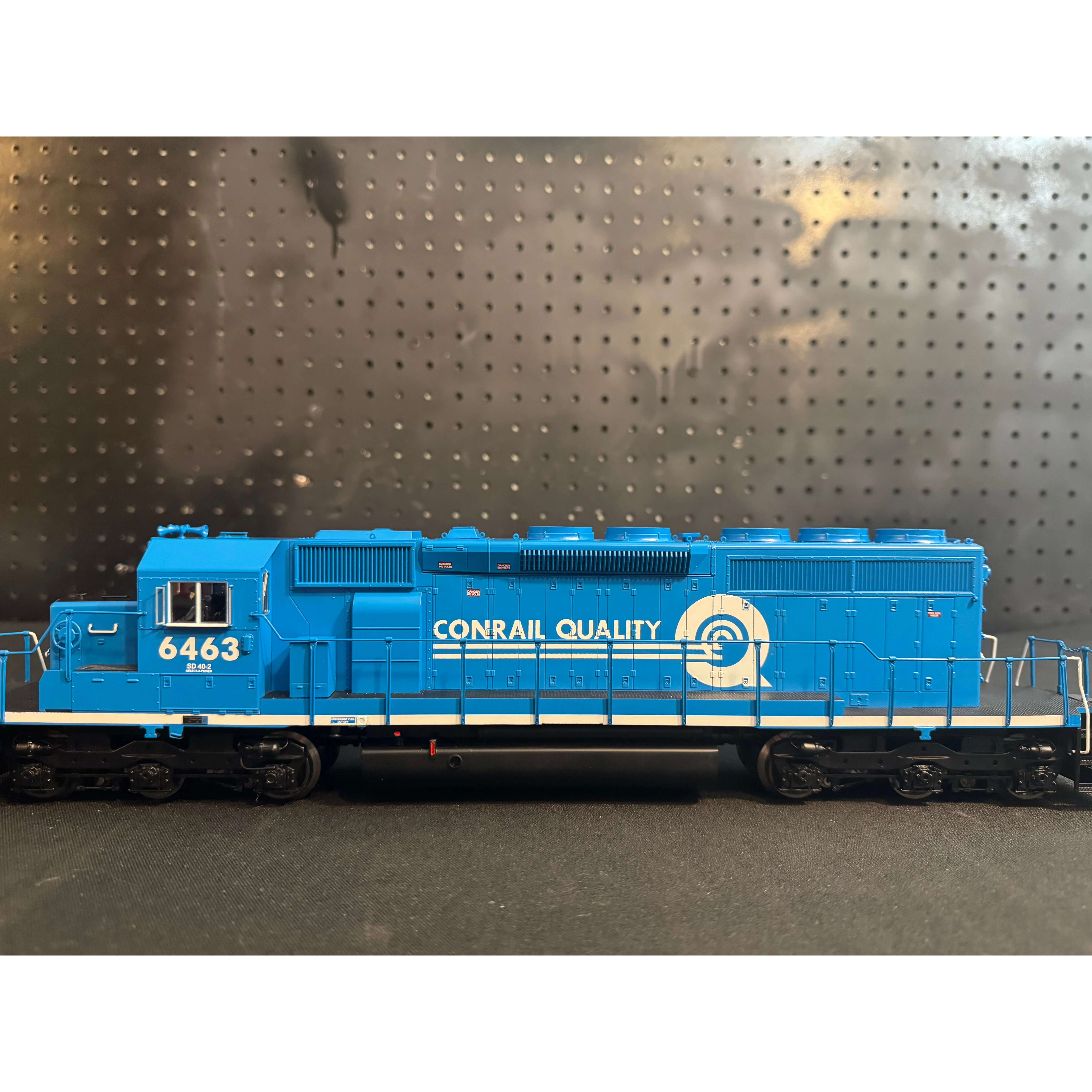 Sunset 3rd Rail Conrail Quality SD40-2 3 rail — photo 7