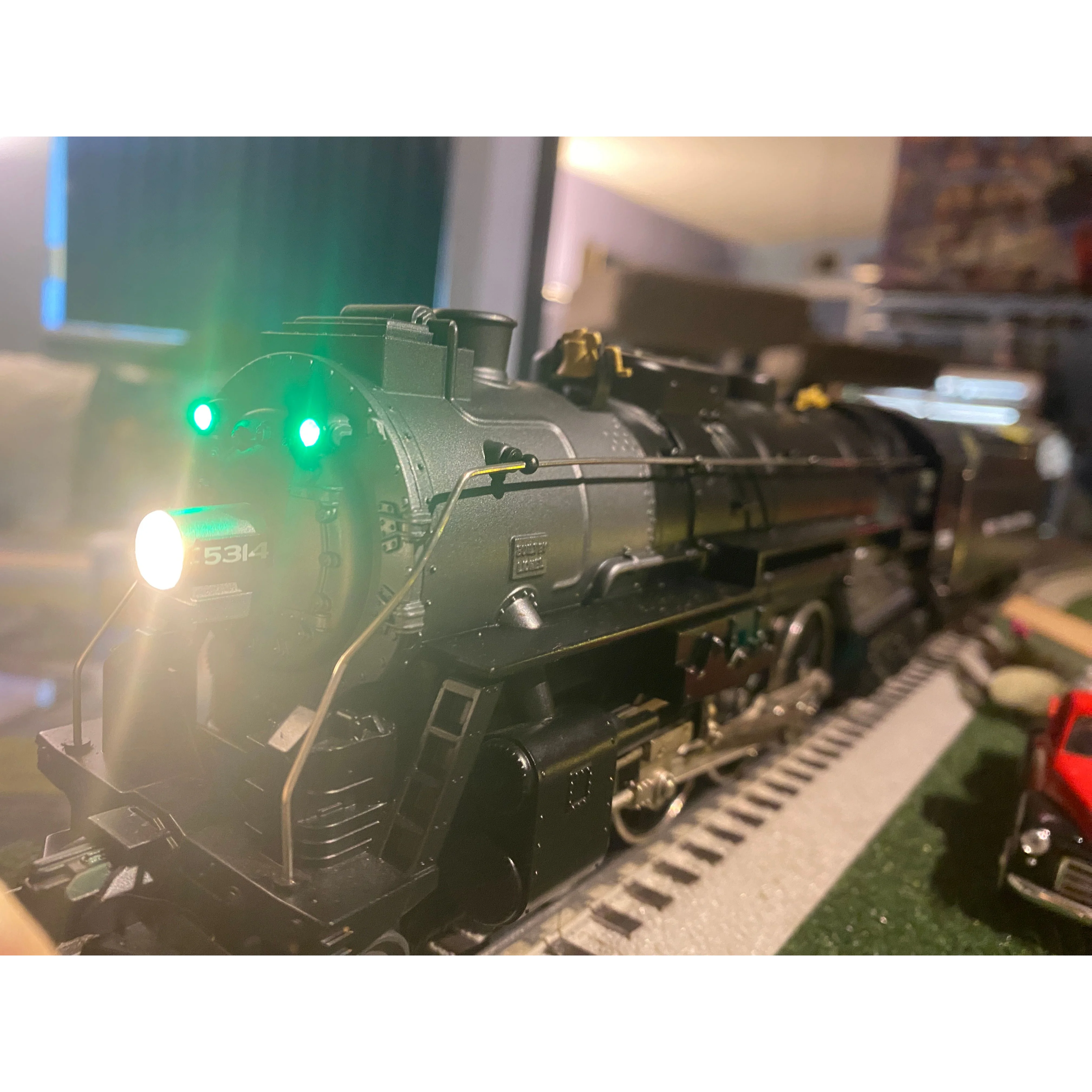Lionel LionChief Plus 2.0 New York Central Hudson Locomotive 2232010 — photo 13