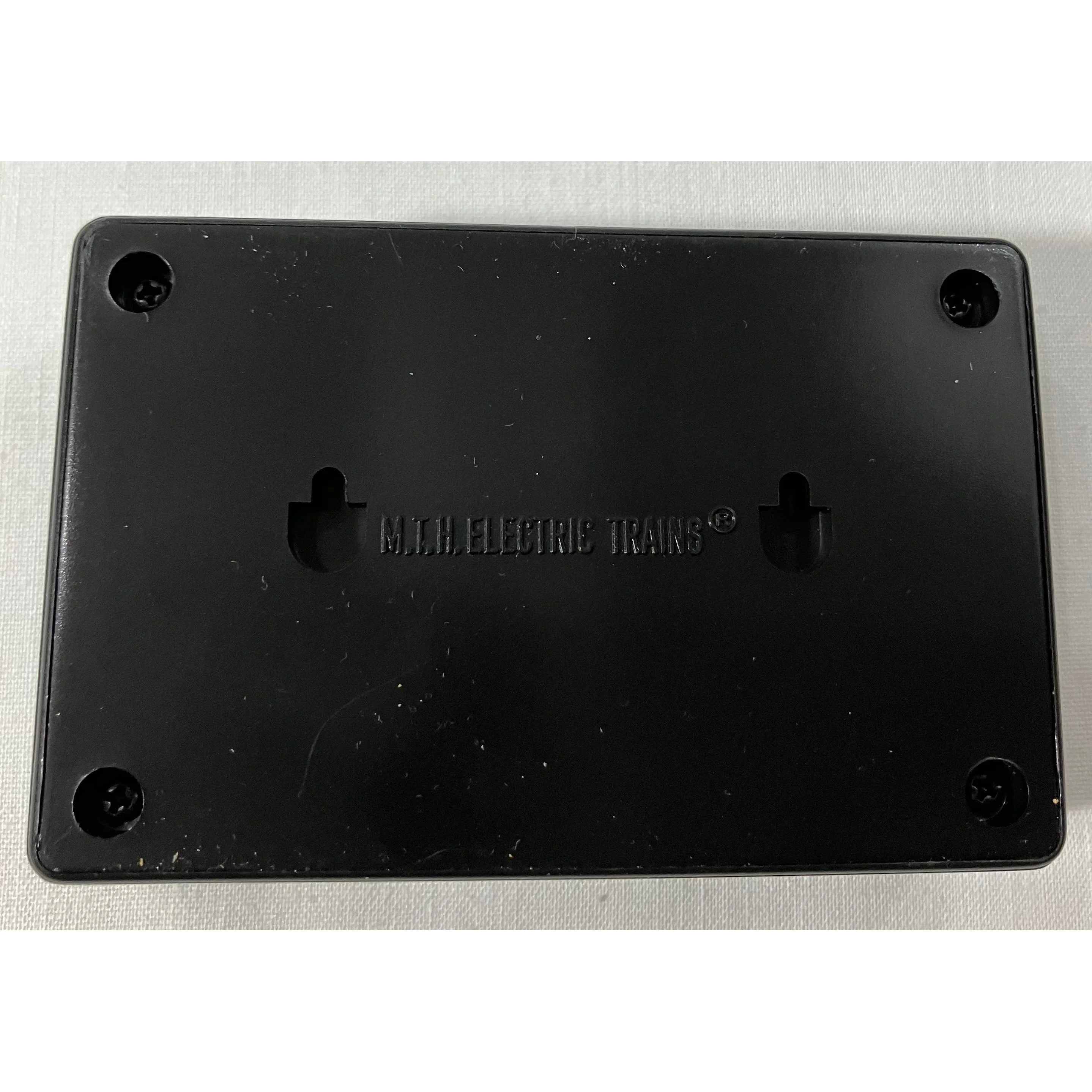 MTH O scale 3 rail barricade electronic controller for 30-11021 barricade set — photo 2