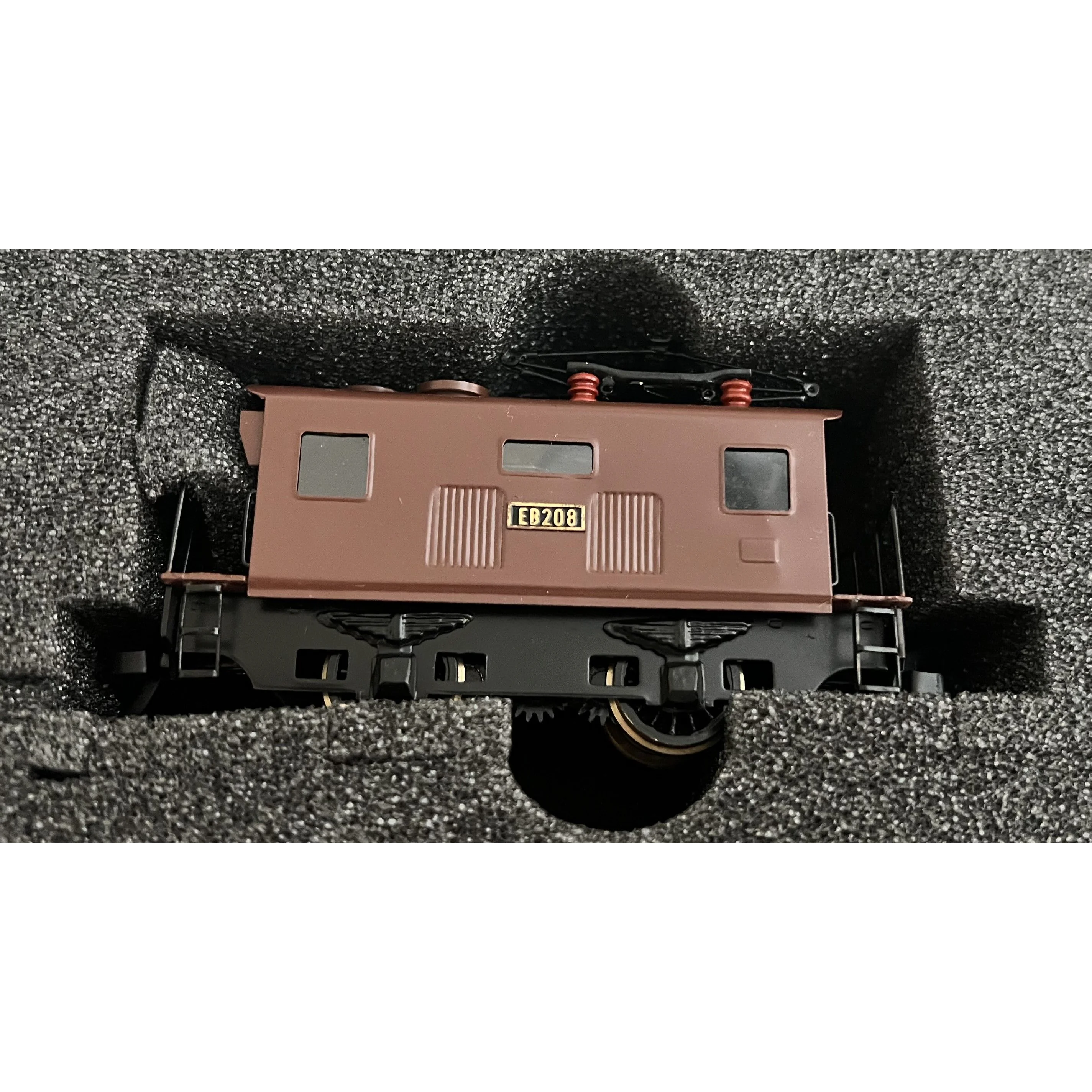 Five HO Scale Japanese Brass Trolley Collection — photo 2