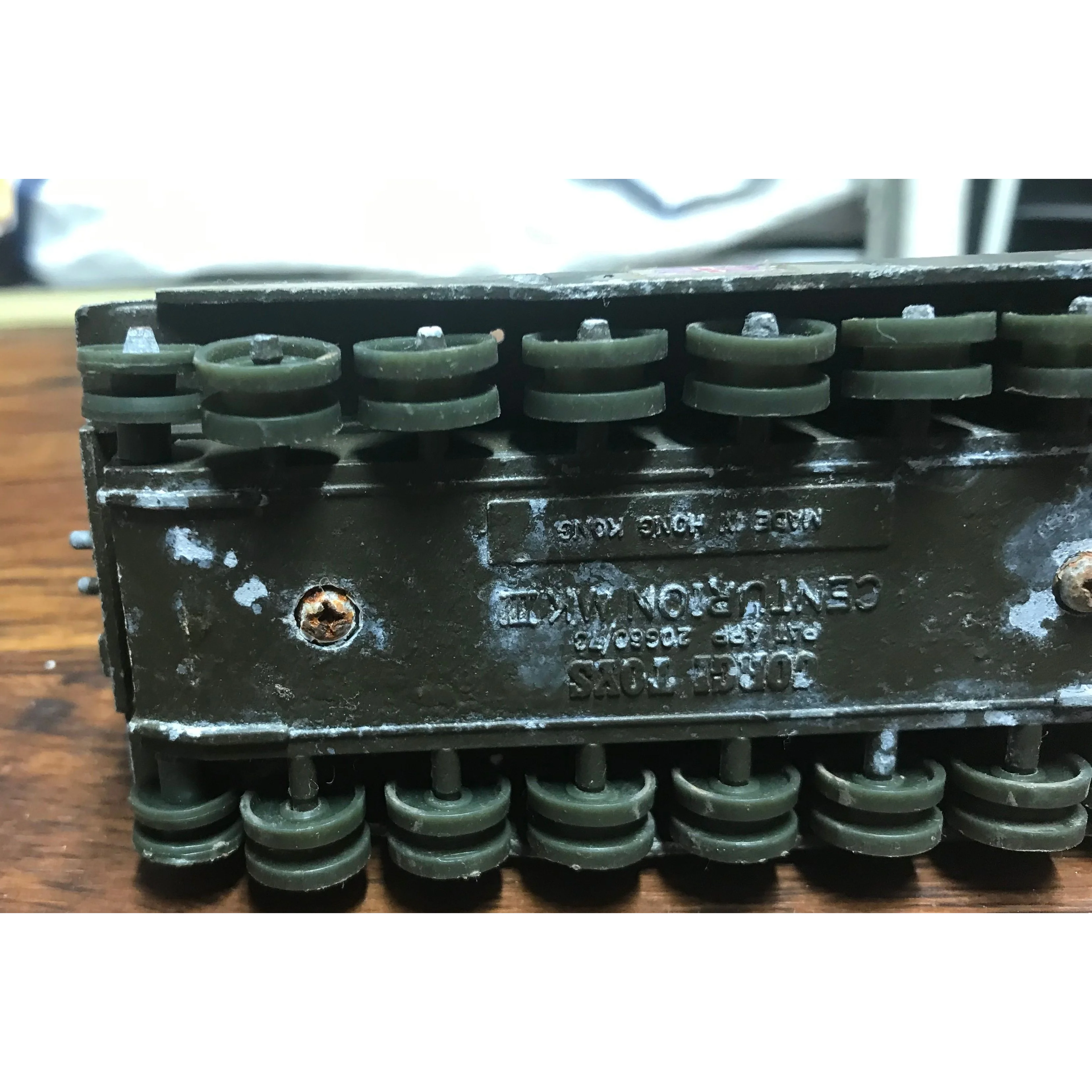 Corgi Toys Centurion MK III British Tank Green Brown Black  Camouflage 1:60 Model — photo 2