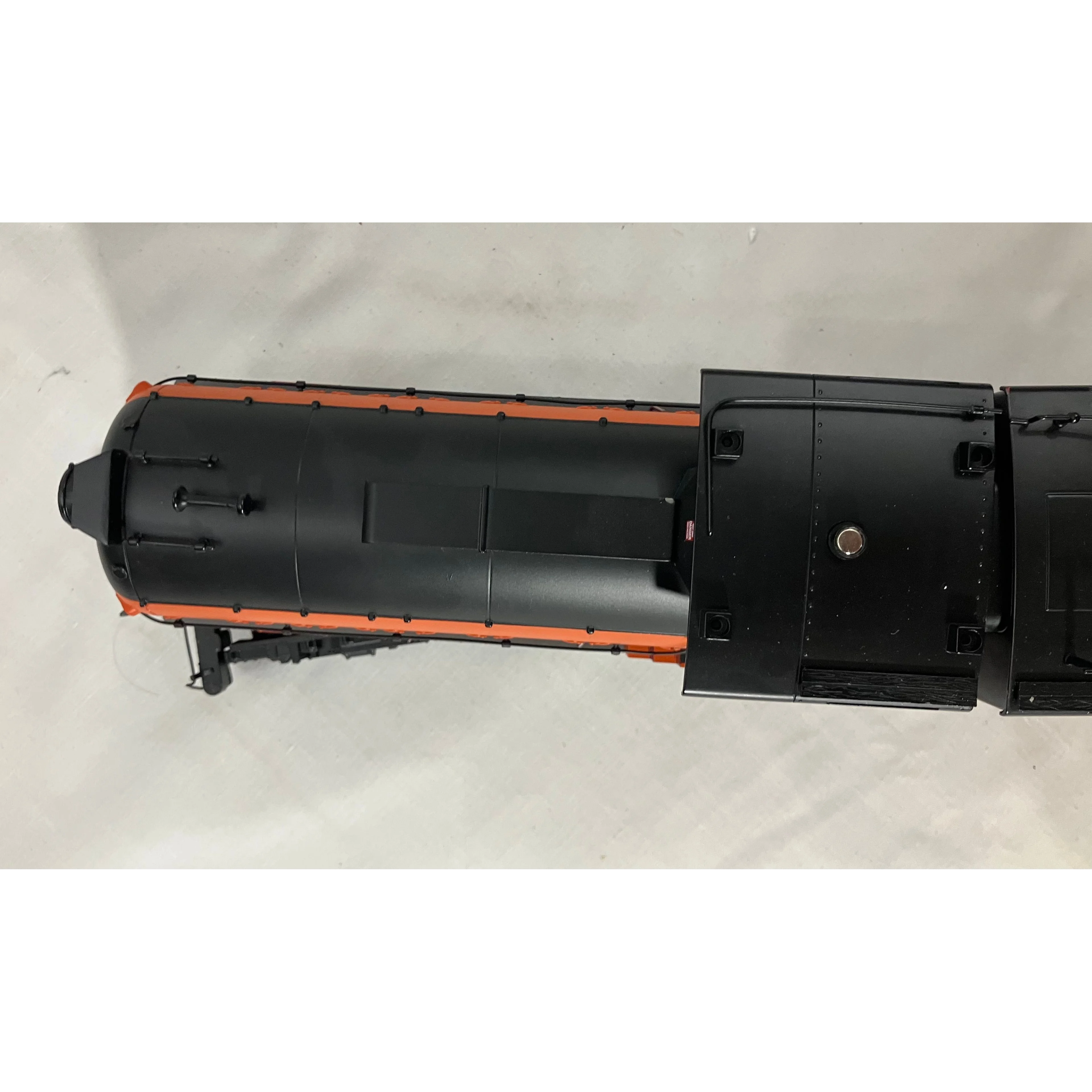 Lionel 6-18384 Milwaukee Road Bi-Polar Electric E2 — photo 7