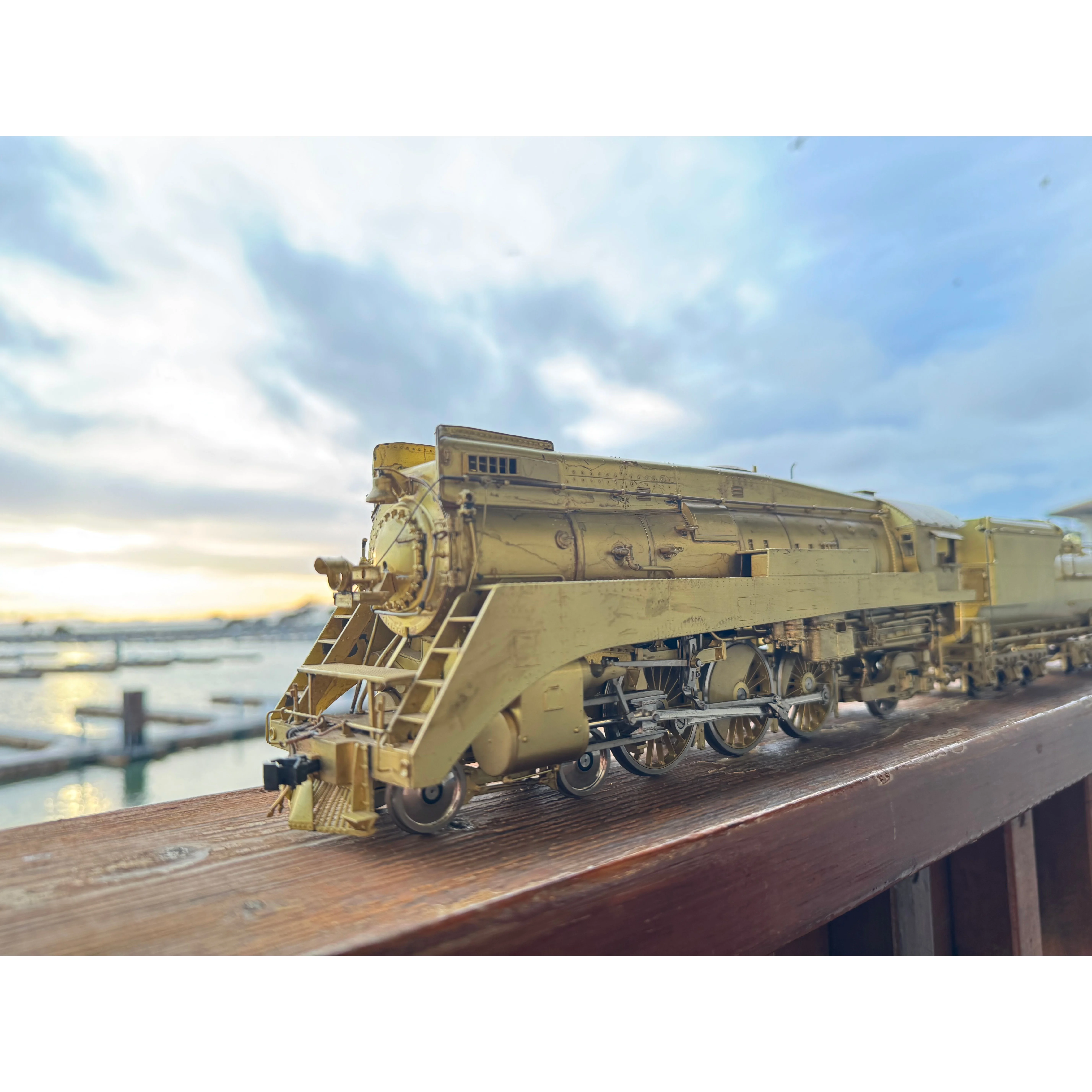 Precision Scale O Scale Brass Southern Pacific P-10 Streamlined 4-6-2 Unpainted — photo 6