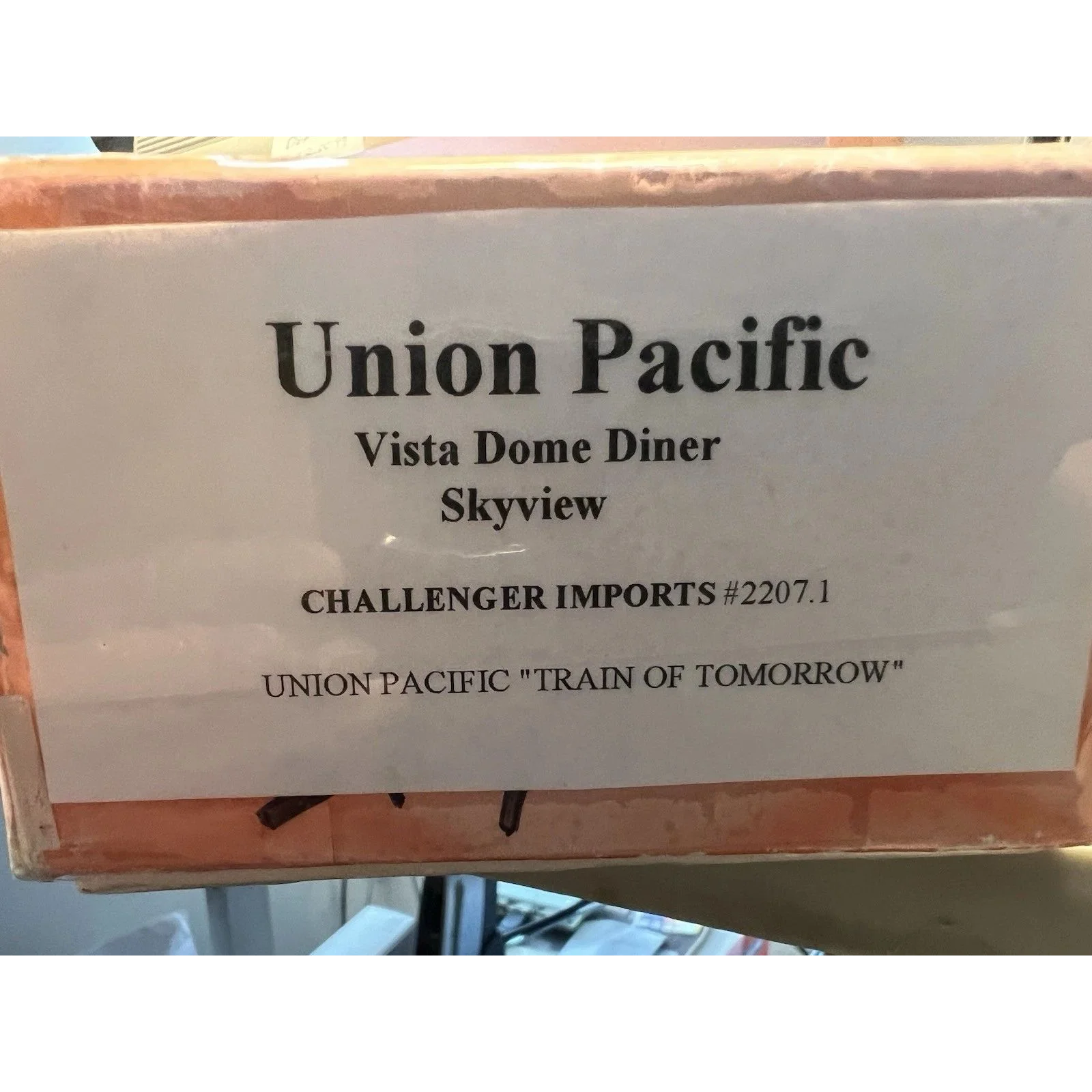 BRASS UNION PACIFIC DOME DINER "SKYVIEW" TRAIN OF TOMORROW CAR by CHALLENGER — photo 2