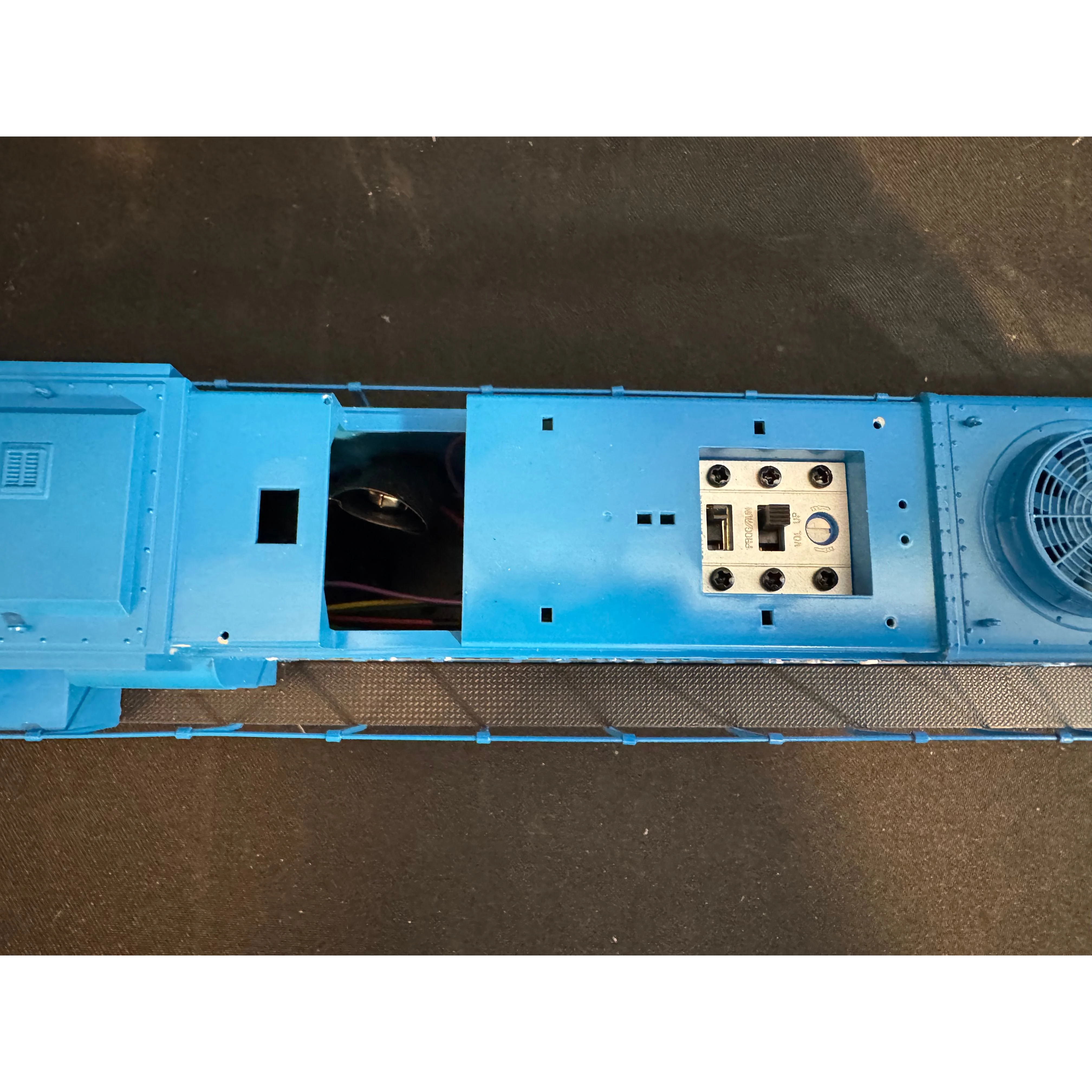 Sunset 3rd Rail Conrail Quality SD40-2 3 rail — photo 10