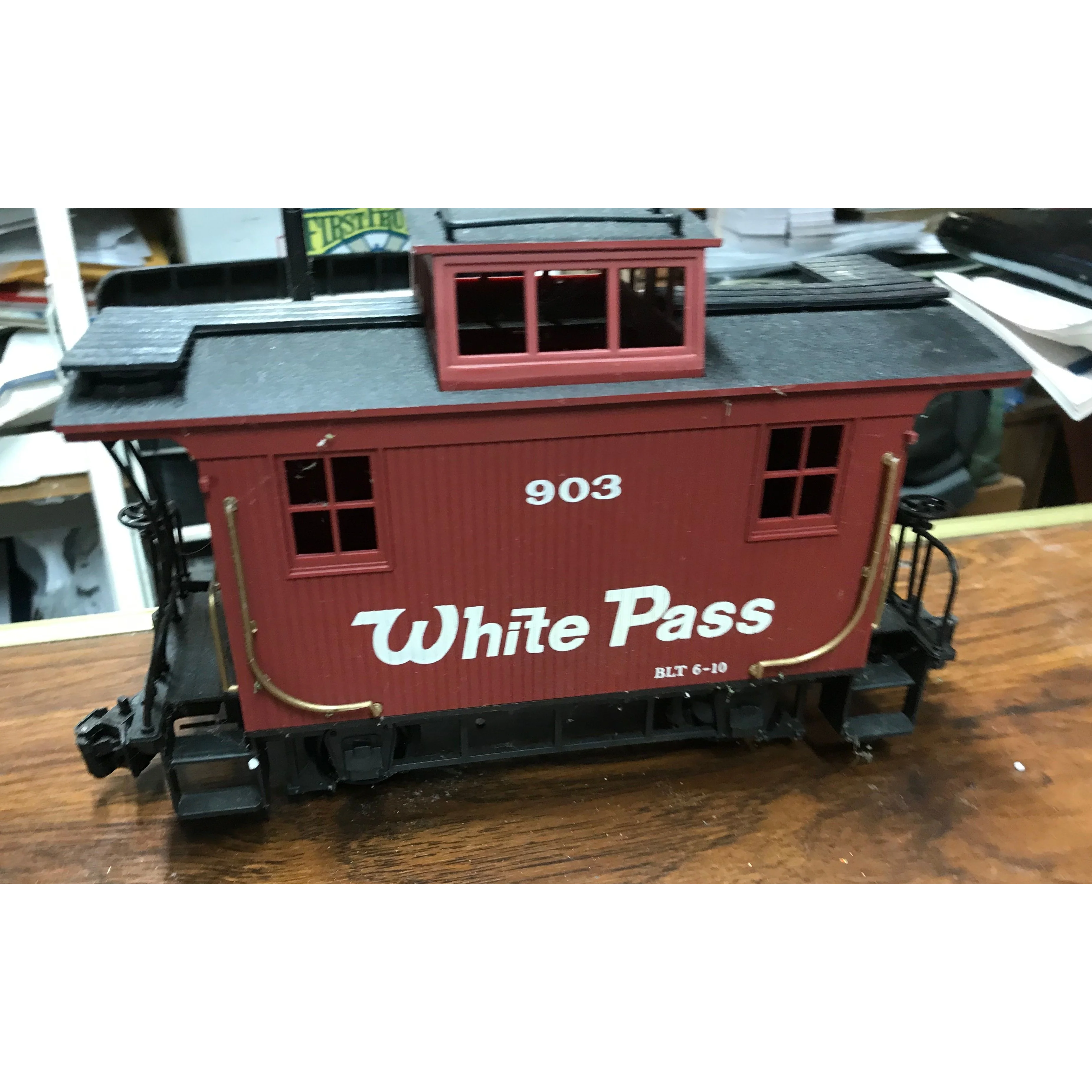 Bachmann 90095 G Northern Express White Pass 4-6-0 Steam Locomotive Set — photo 8