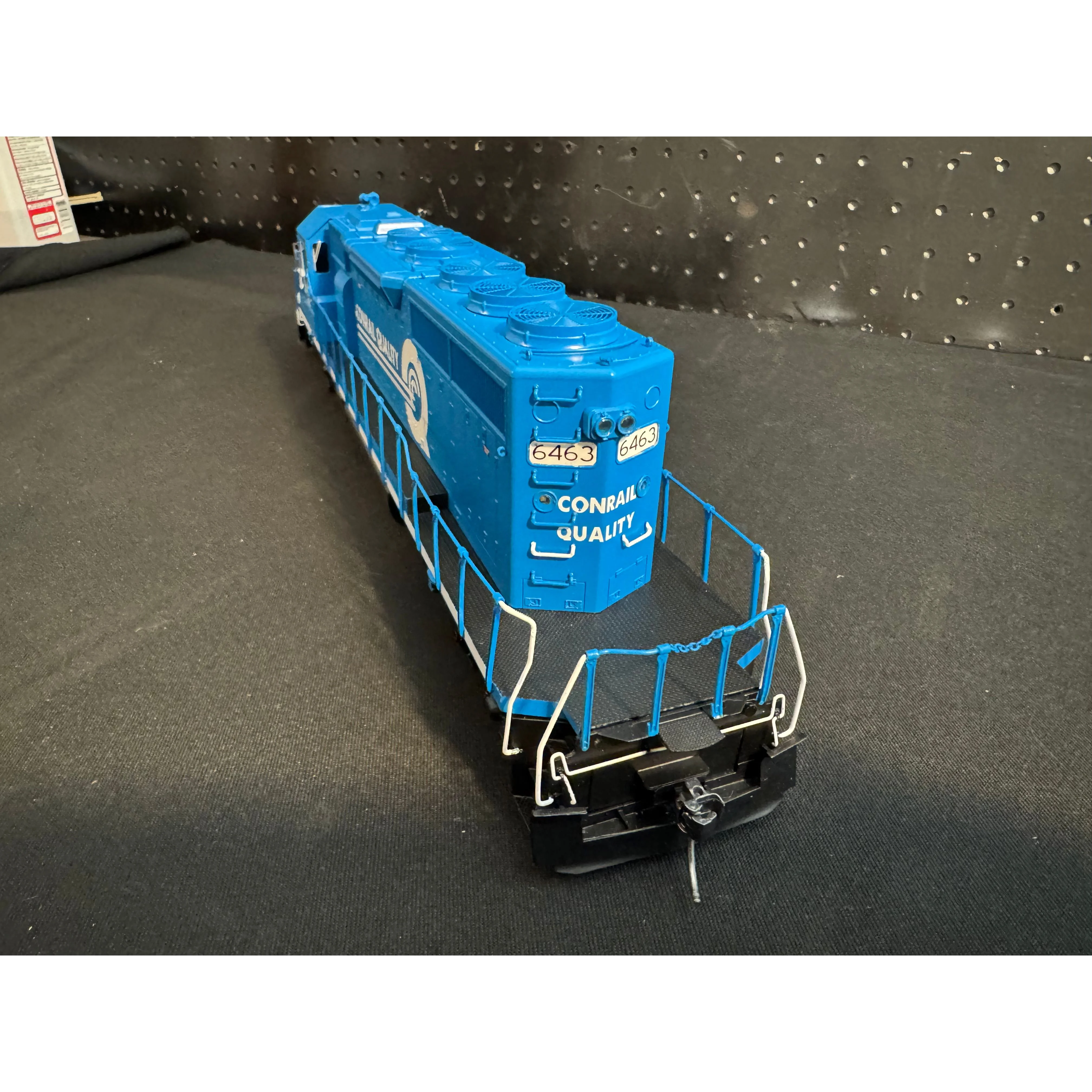 Sunset 3rd Rail Conrail Quality SD40-2 3 rail — photo 5