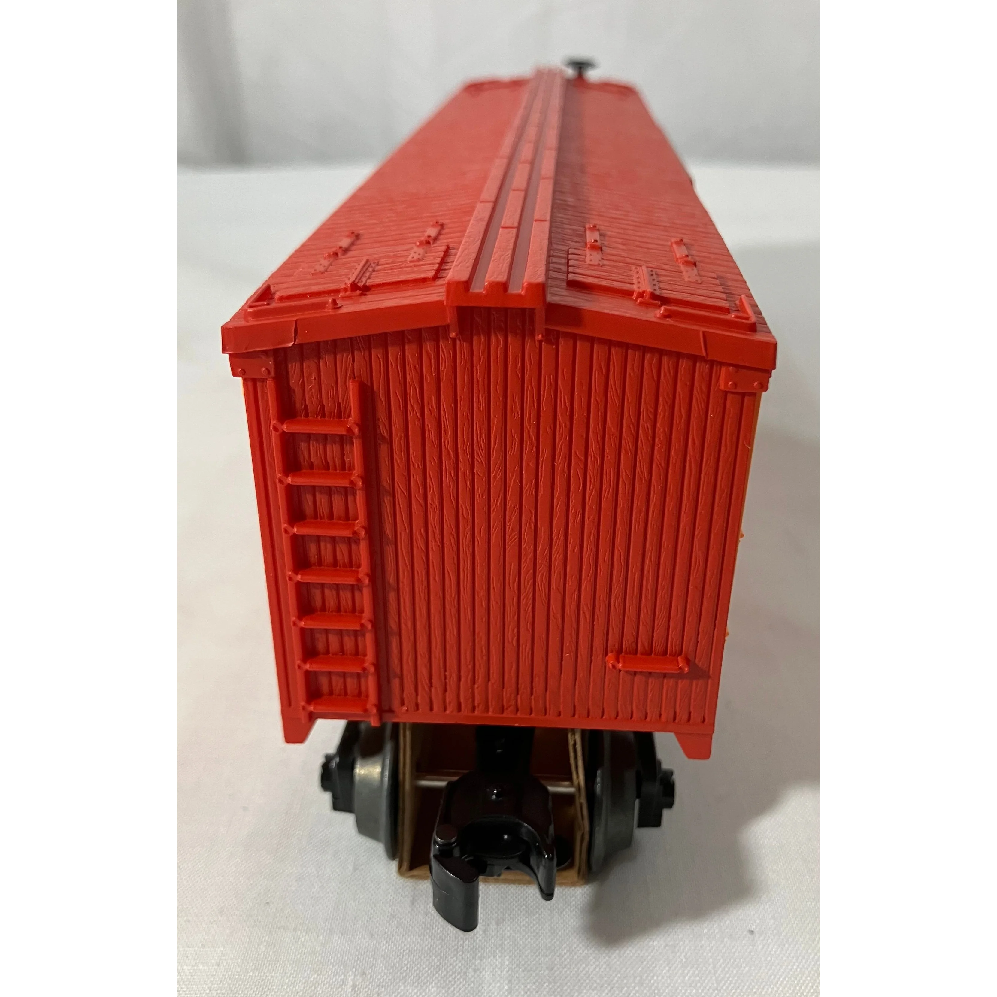Lionel 6-19528 O scale 3 rail reefer honoring Joshua Lionel Cowen — photo 5