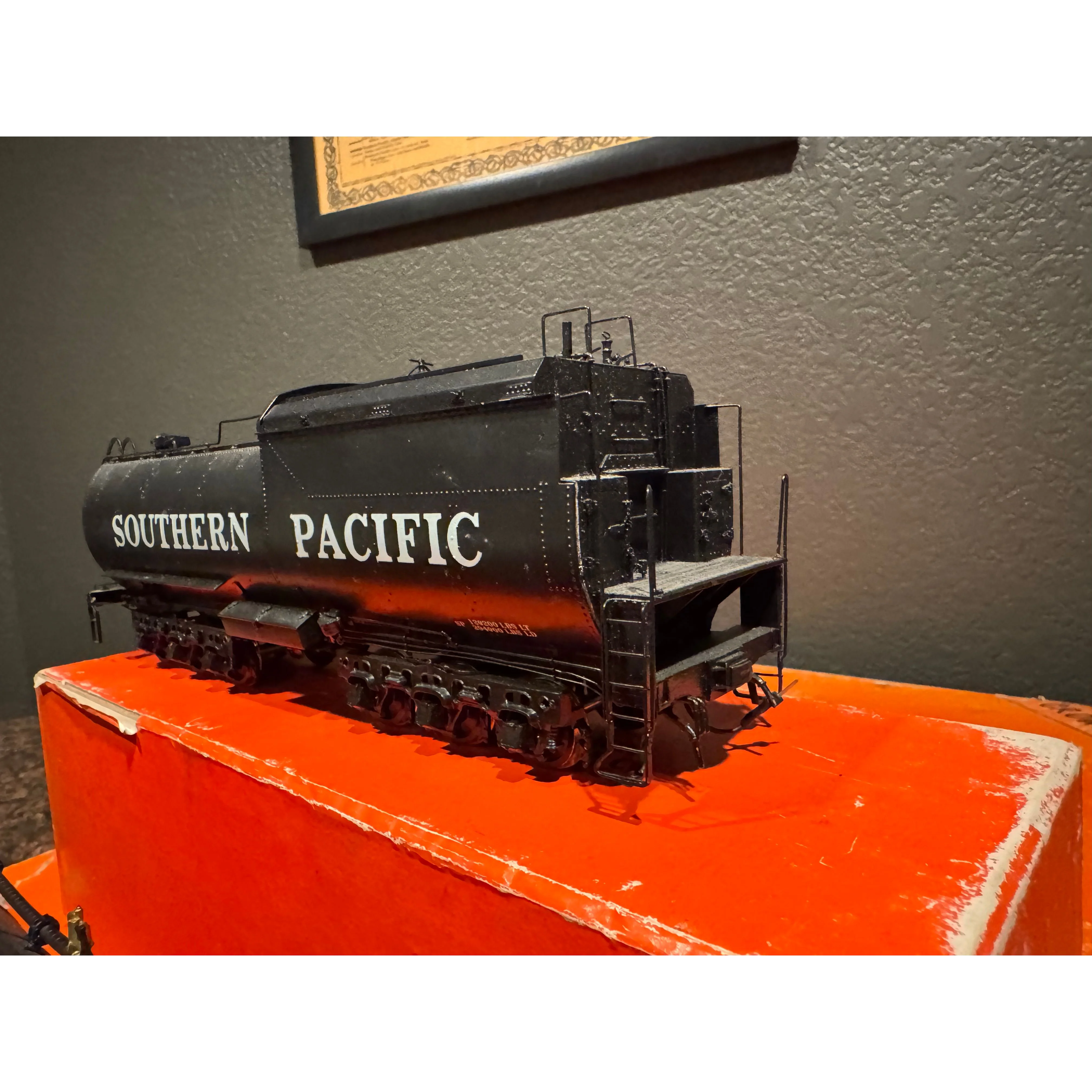 Precision Scale Crown Series Southern Pacific AC-6 Cab Forward 4-8-8-2 Pro Paint — photo 5