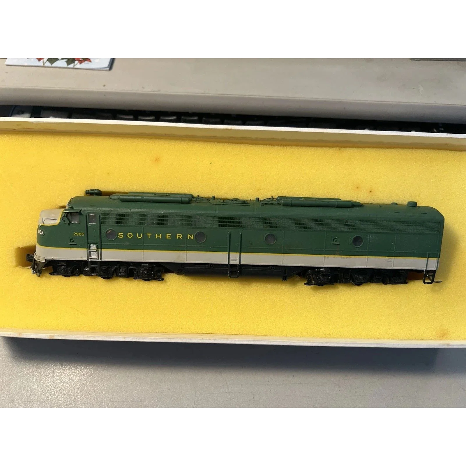 BRASS SOUTHERN E-8-A #2905 DCC HO by ORIENTAL LTD MADE KOREA — photo 3