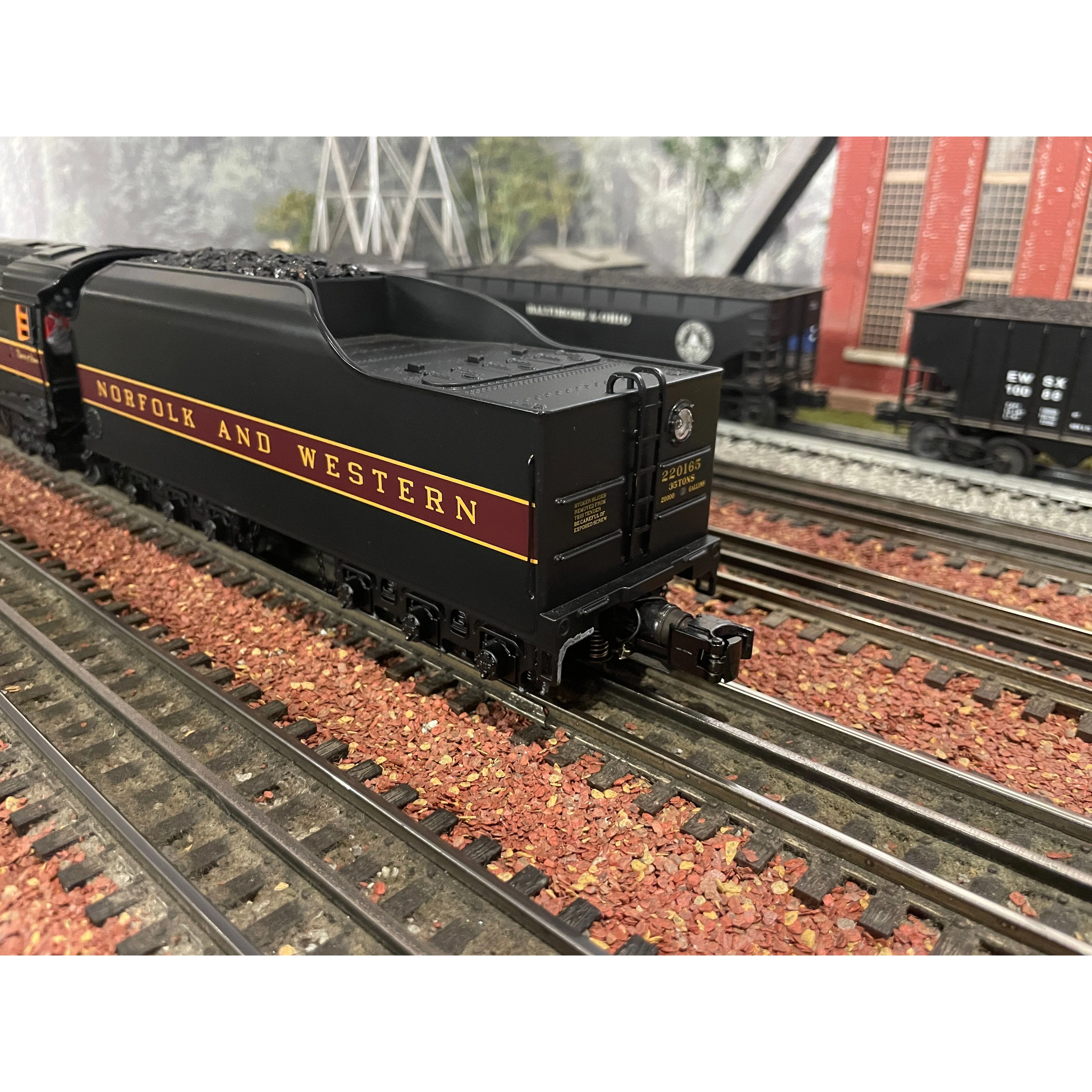 MTH Railking Imperial N&W 611 "Spirit of Roanoke" and MTH Railking Aux Tender - Image 4