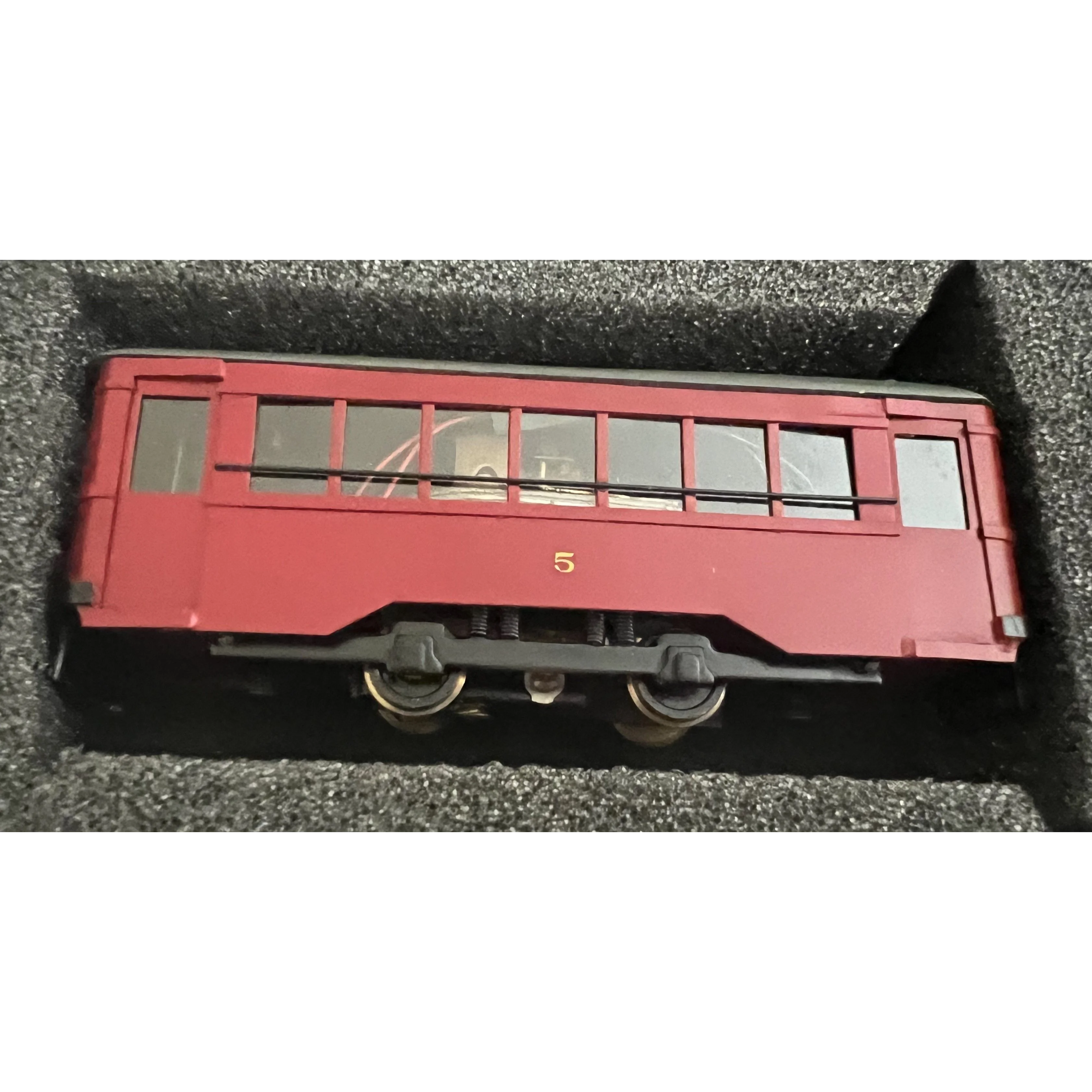Five HO Scale Japanese Brass Trolley Collection — photo 3