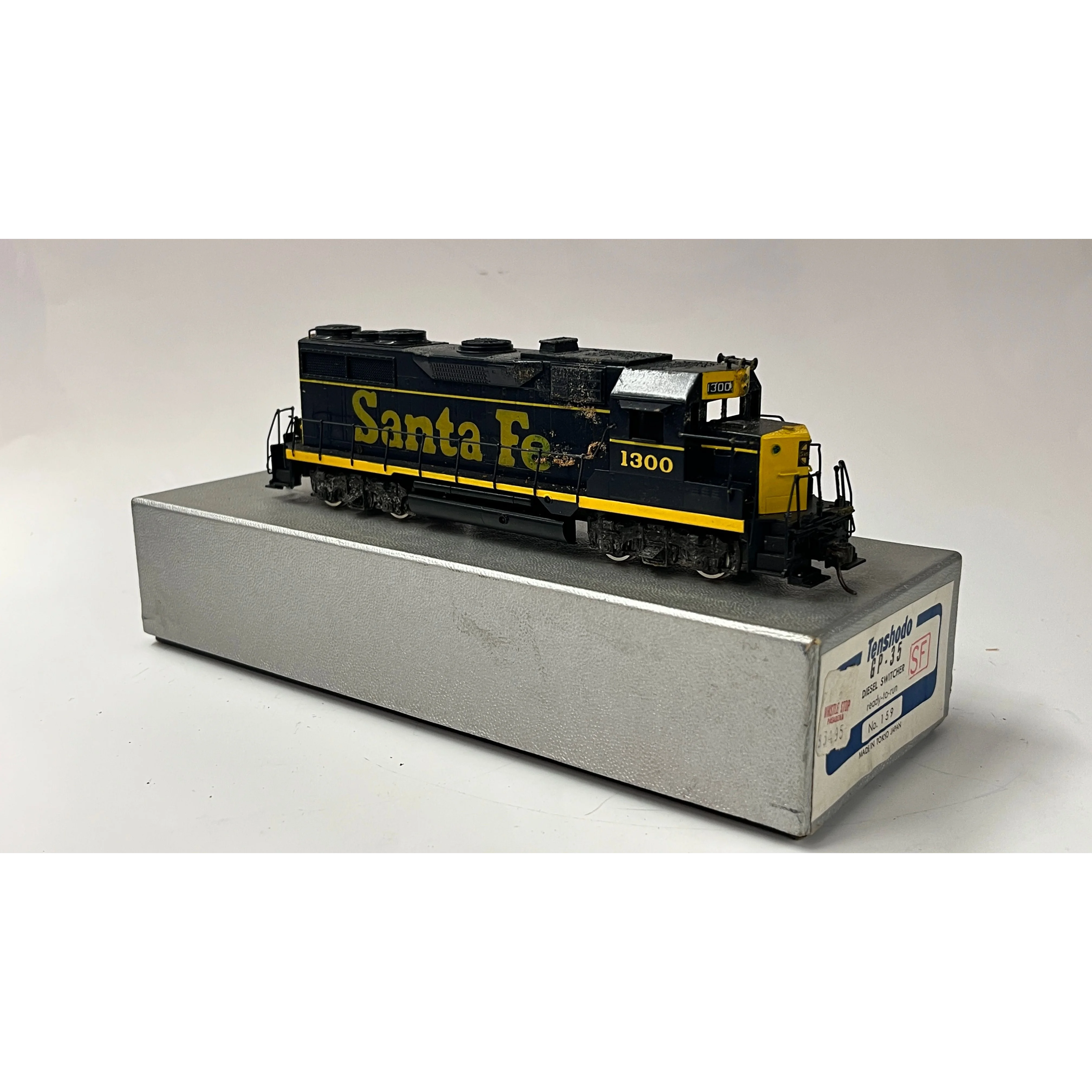 Tenshodo Santa Fe GP-35, HO Scale Brass Diesel