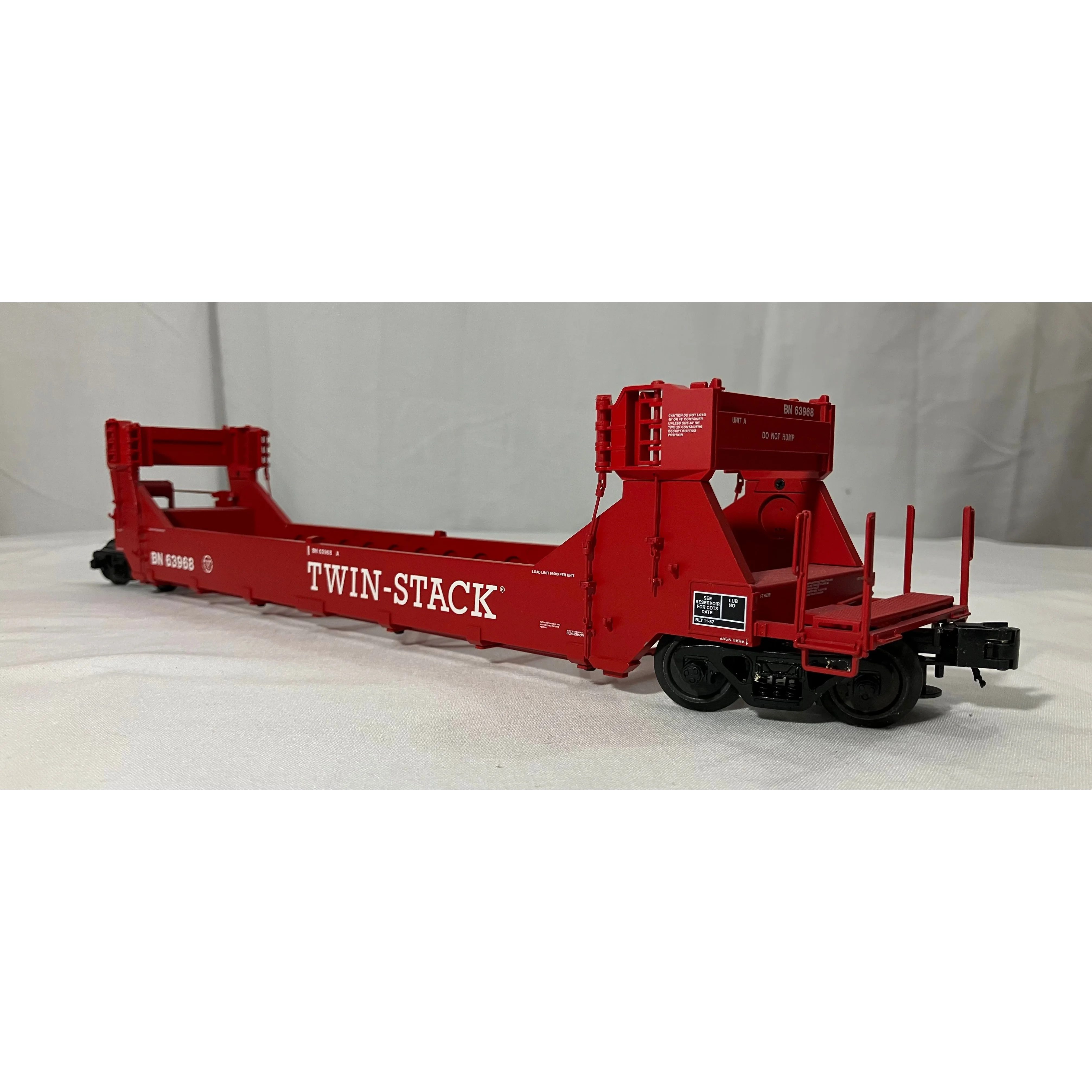 Atlas 8902-2 O Scale 3 rail Gunderson Stack Car — photo 4