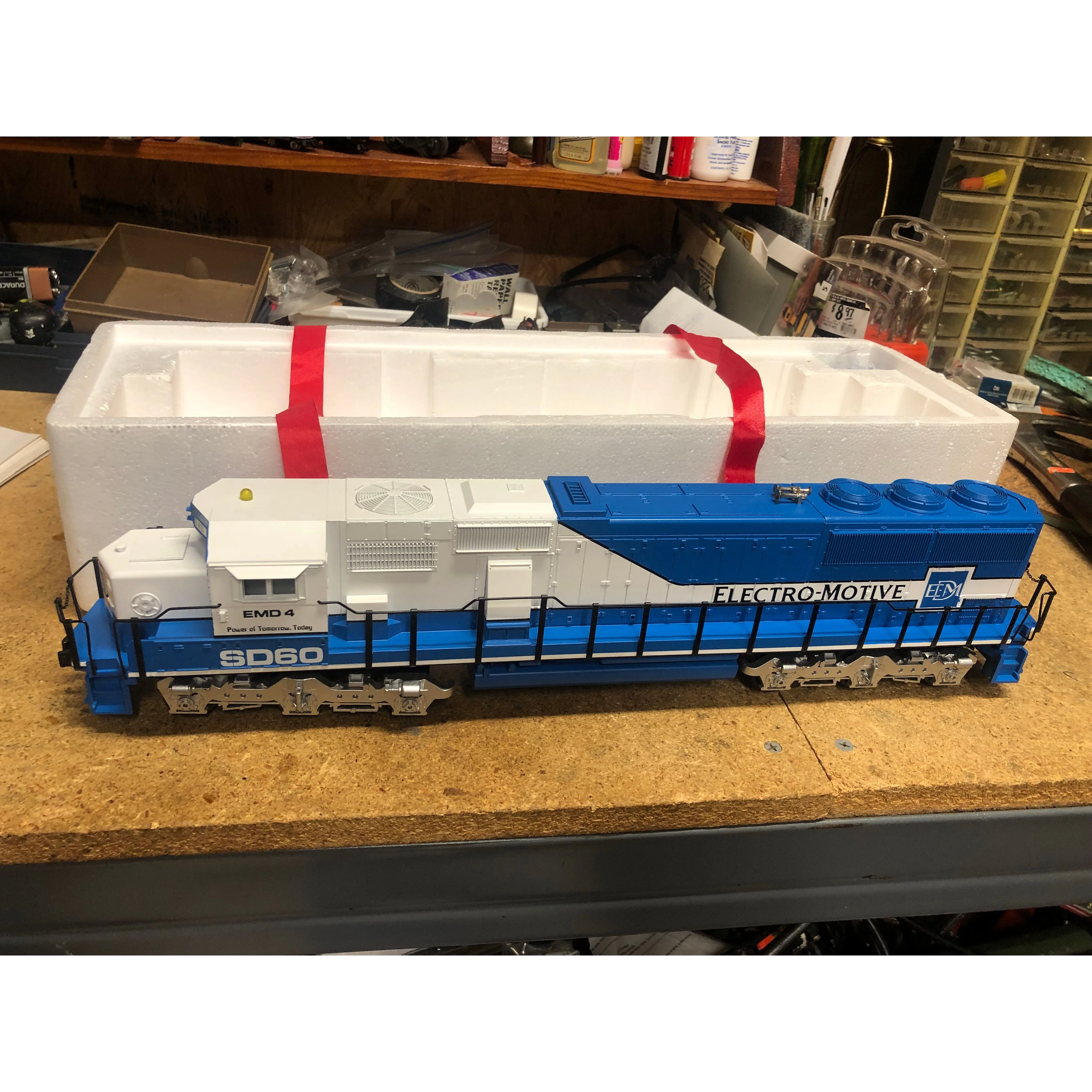 MTH Electro Motive EMD Demonstrator SD60 Diesel Locomotive — photo 2