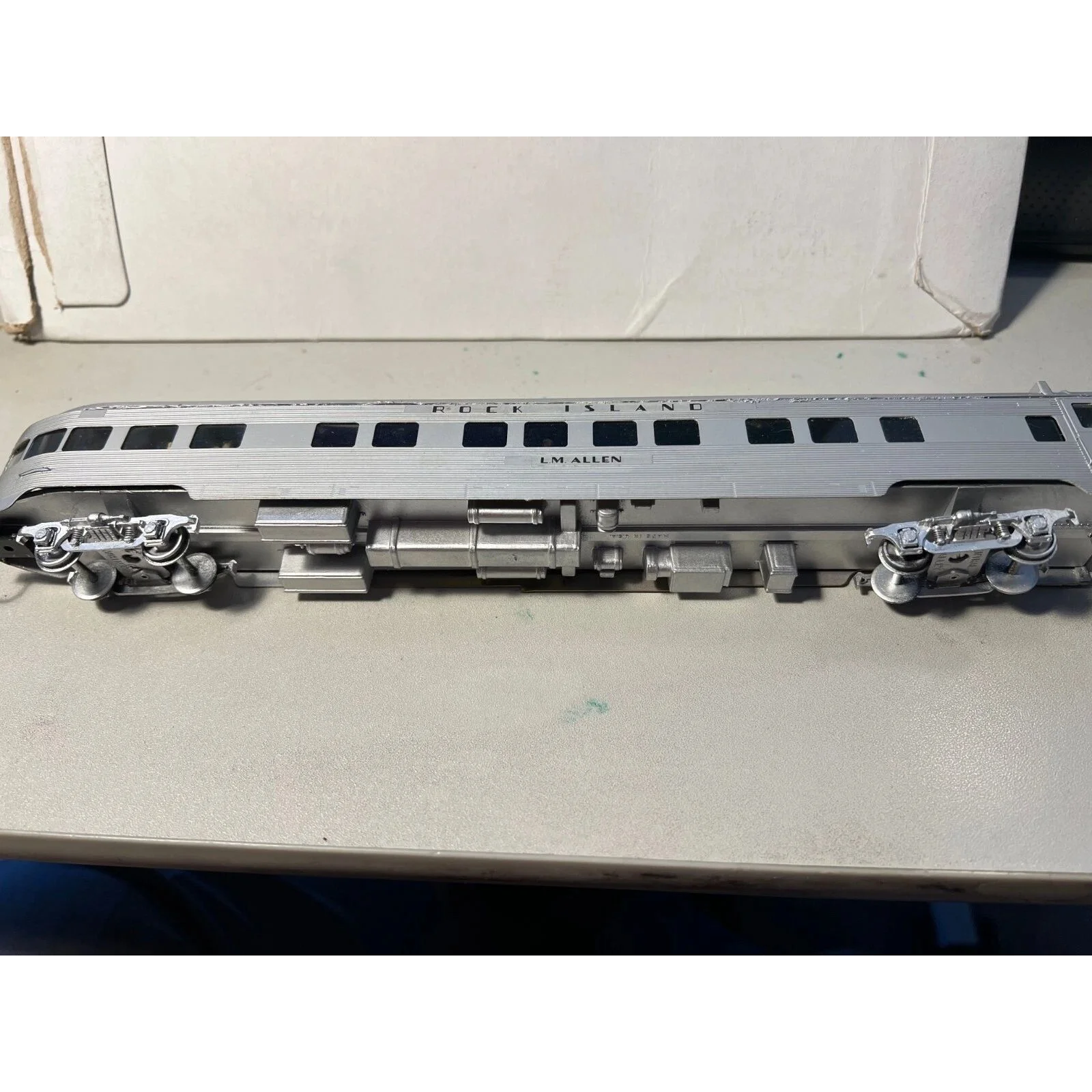 BRASS ROCK ISLAND OBSERVATION CAR L.M. ALLEN CUSTOM DETAILED — photo 4