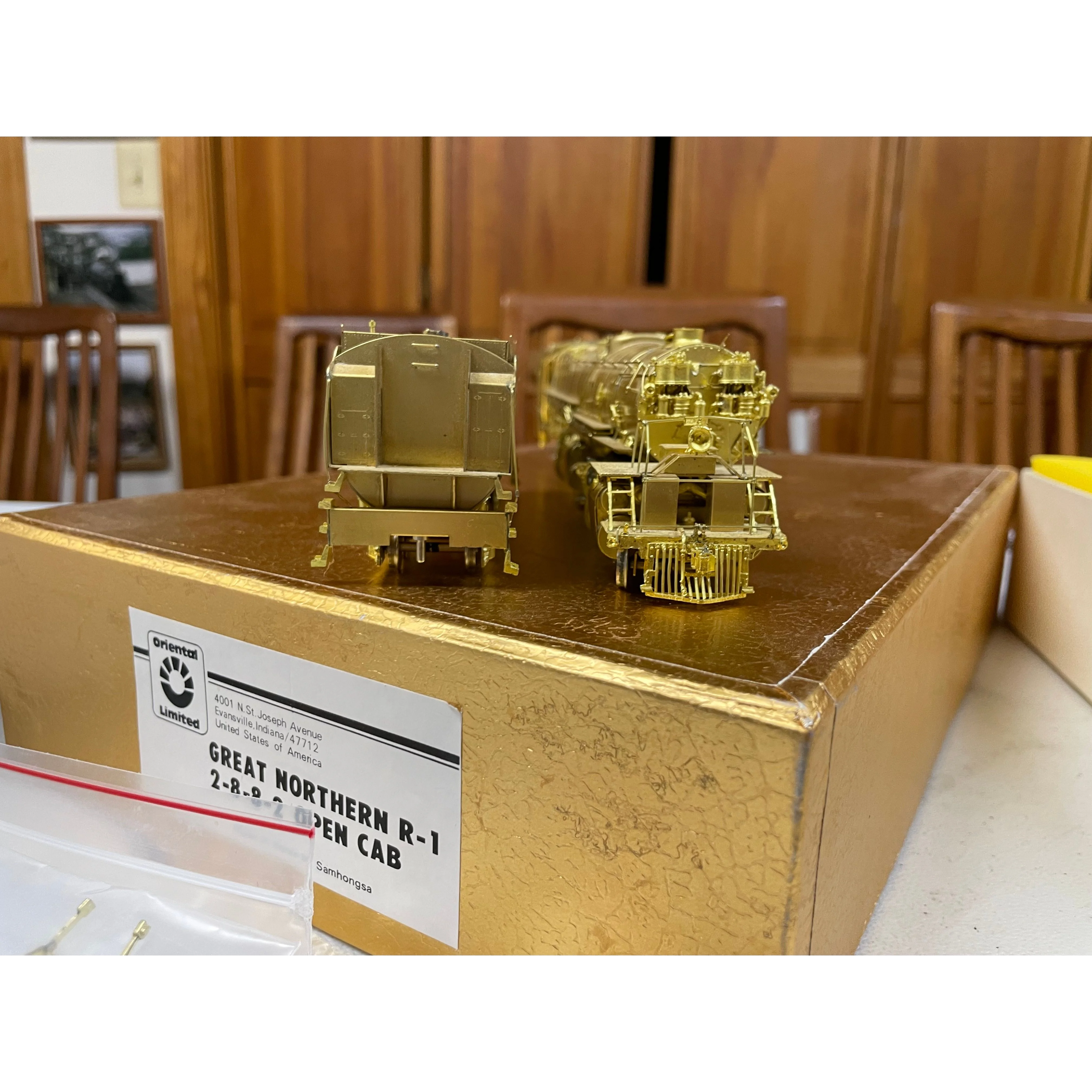 HO BRASS ORIENTAL LIMITED GREAT NORTHERN 2-8-8-2 R-1 OPEN CAB STEAM LOCOMOTIVE NIB — photo 11
