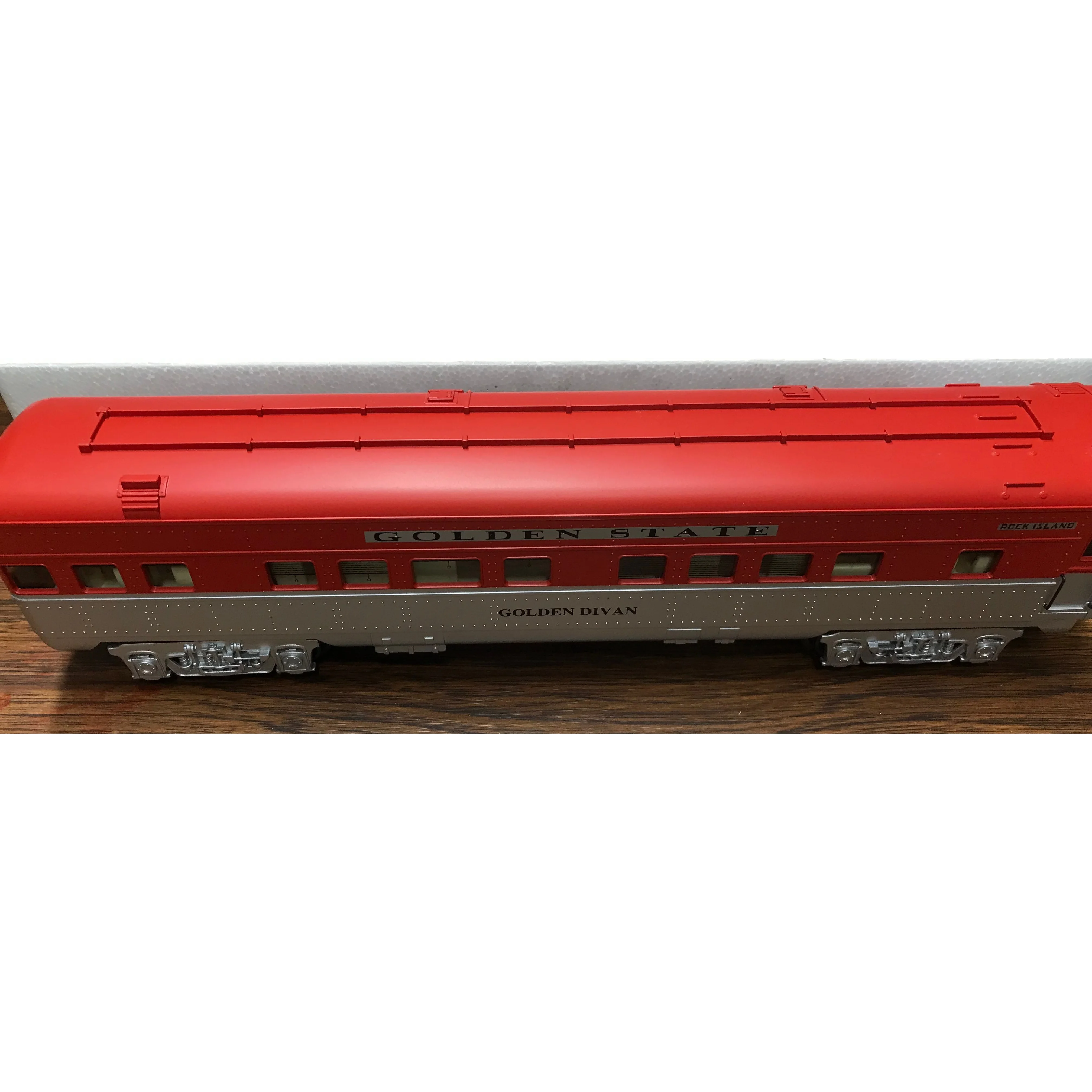 K-LINE K-4532-0479 GOLDEN STATE STREAMLINER Flat End Observation Car w/Furnisher Inte - Image 3