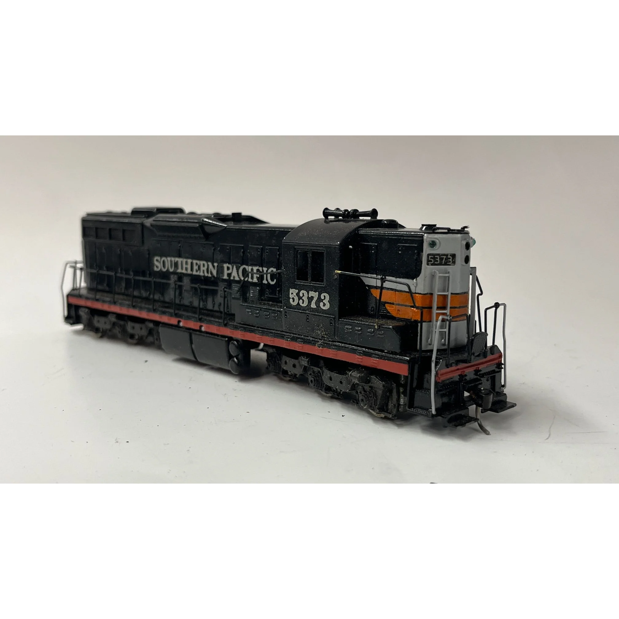 Tenshodo Southern Pacific SD9, HO Scale Brass Diesel — photo 2