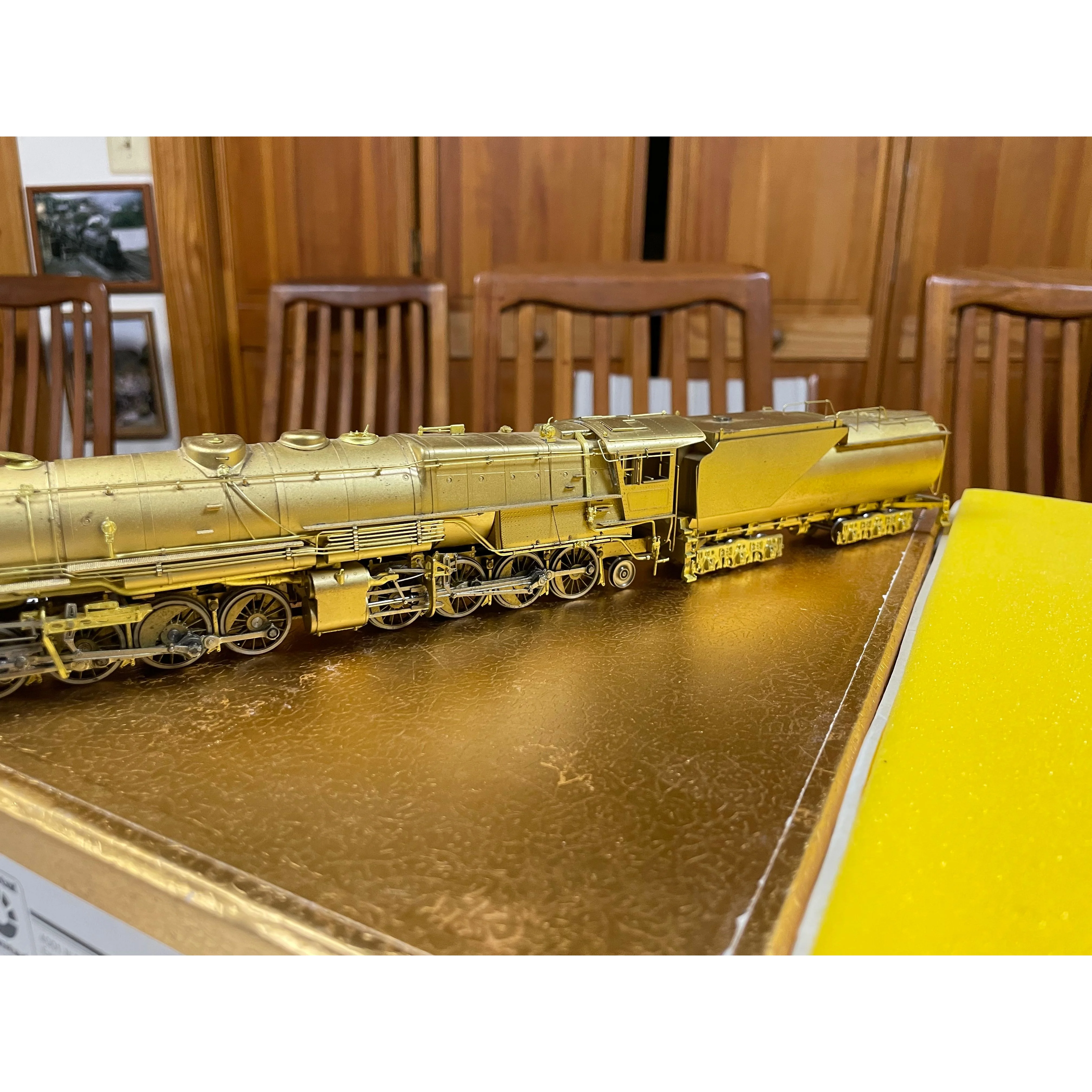 HO BRASS ORIENTAL LIMITED GREAT NORTHERN 2-8-8-2 R-1 OPEN CAB STEAM LOCOMOTIVE NIB — photo 5