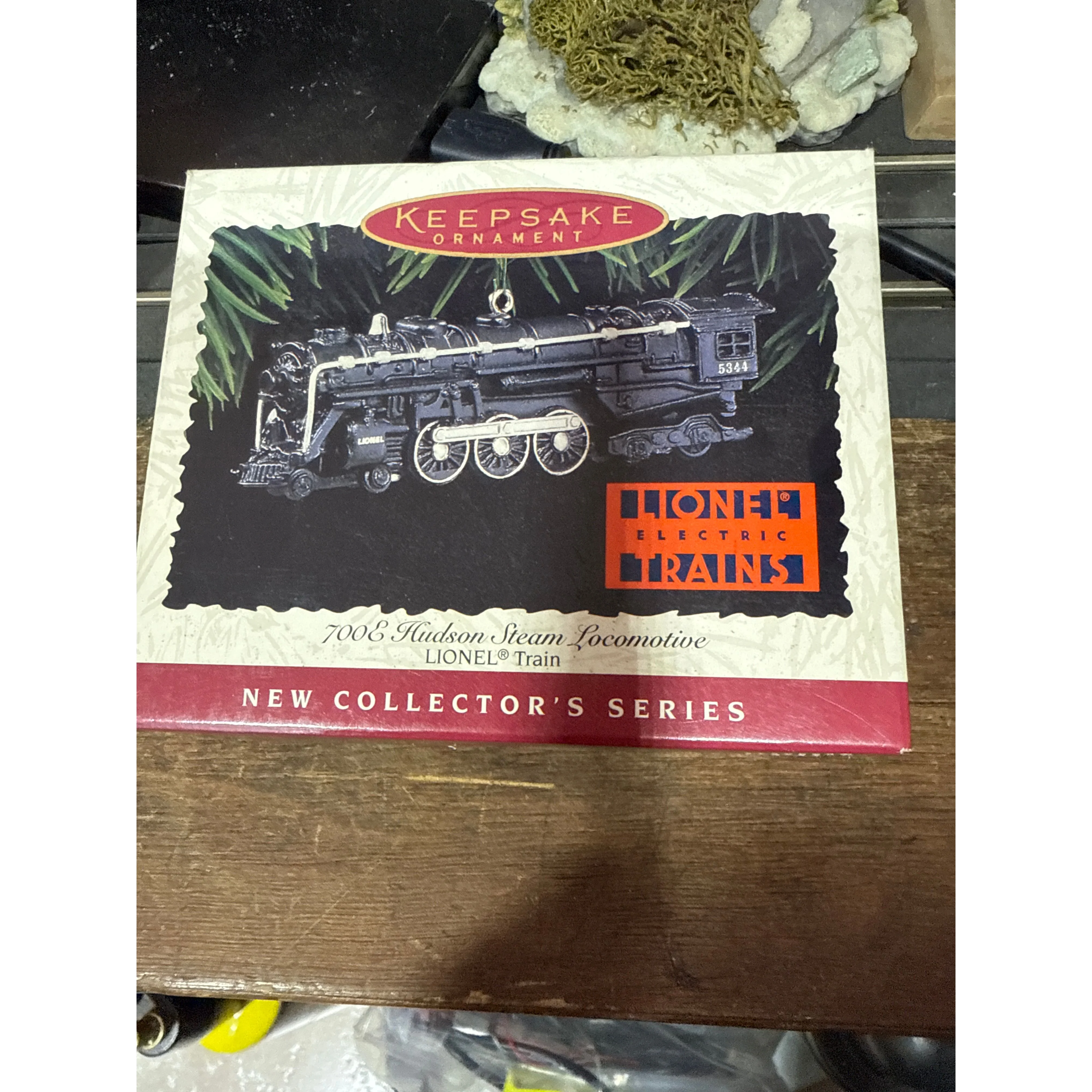 Lionel Keepsafe Ornament  700E Hudson steam Locomotive - Image 1
