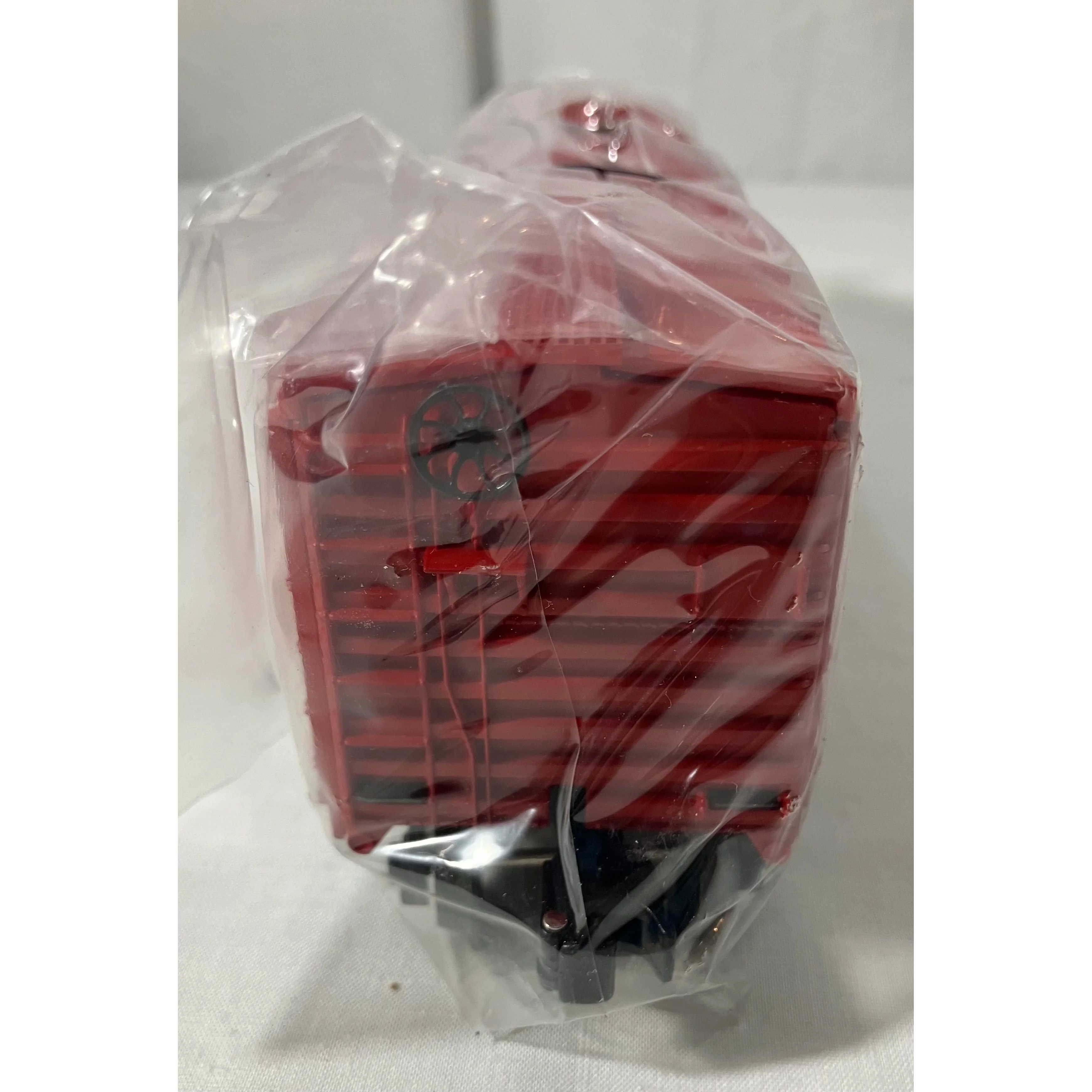 Lionel 6-16719 O scale 3 rail exploding boxcar — photo 5