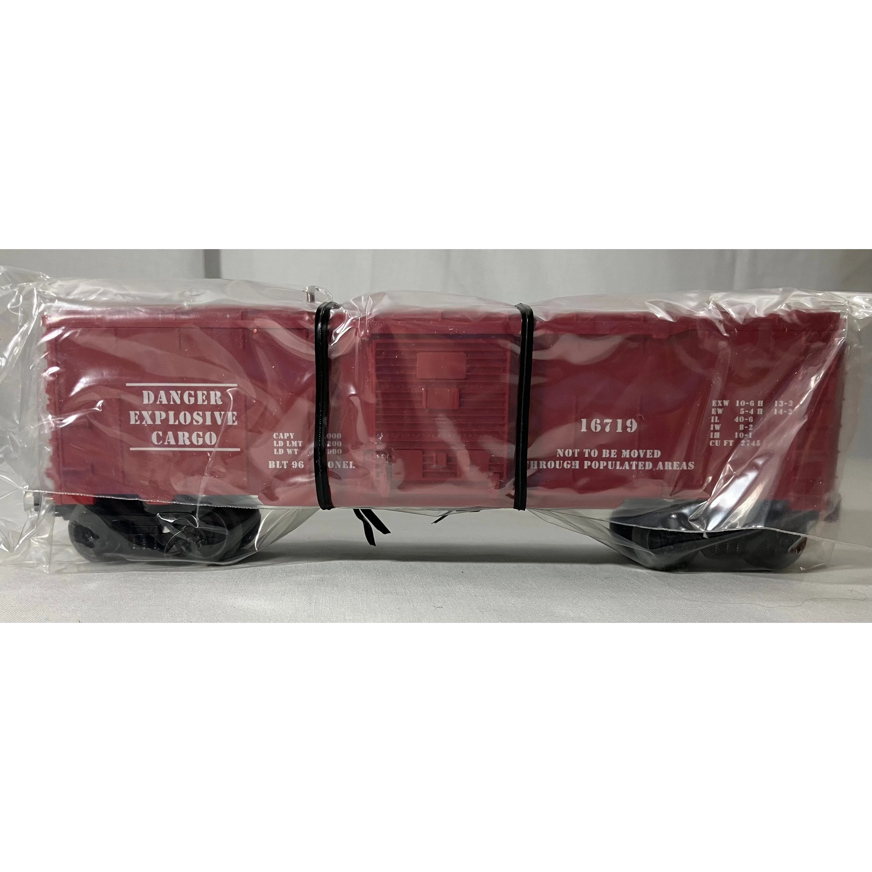 Lionel 6-16719 O scale 3 rail exploding boxcar
