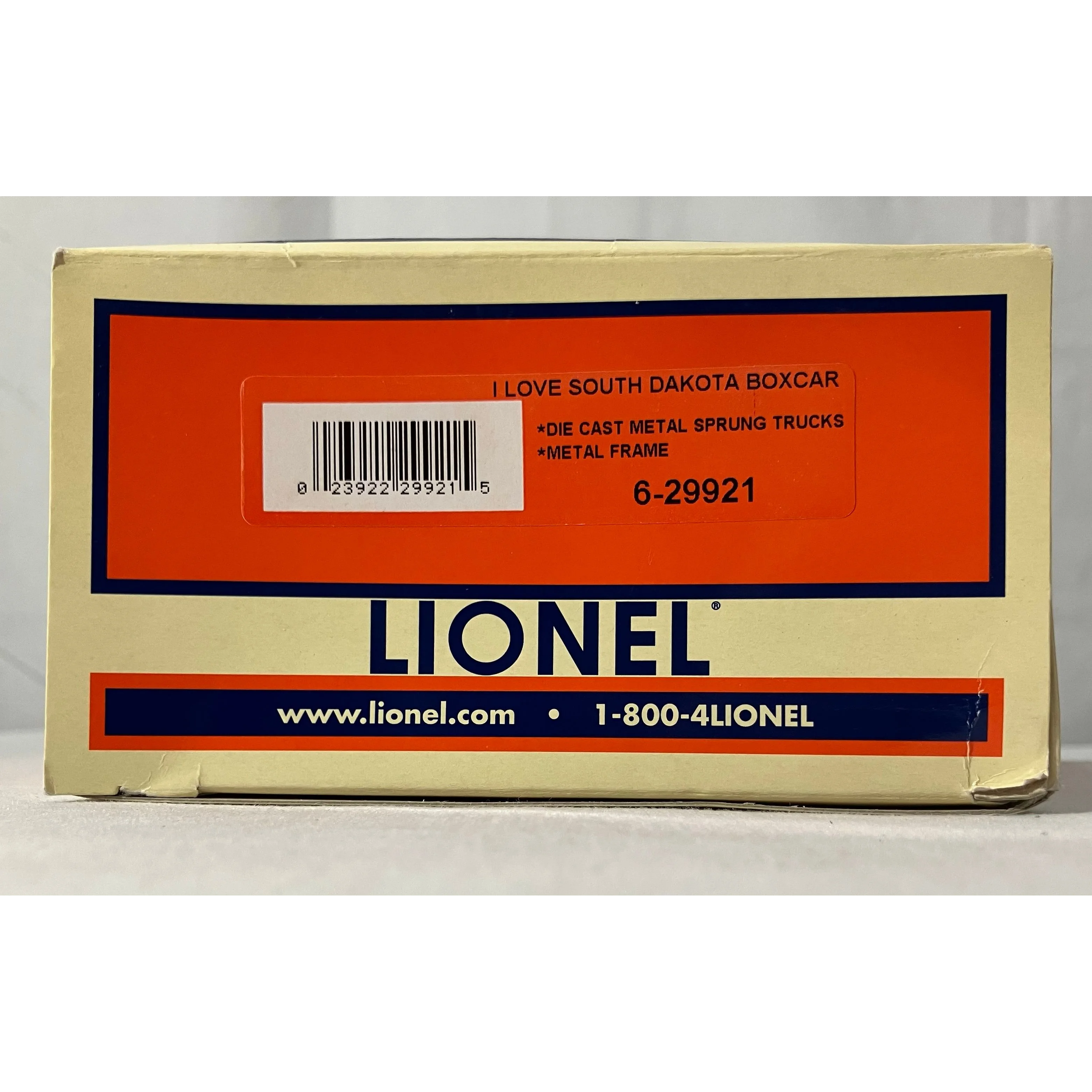 Lionel 6-29921 O scale 3 rail boxcar “I Love South Dakota” — photo 8