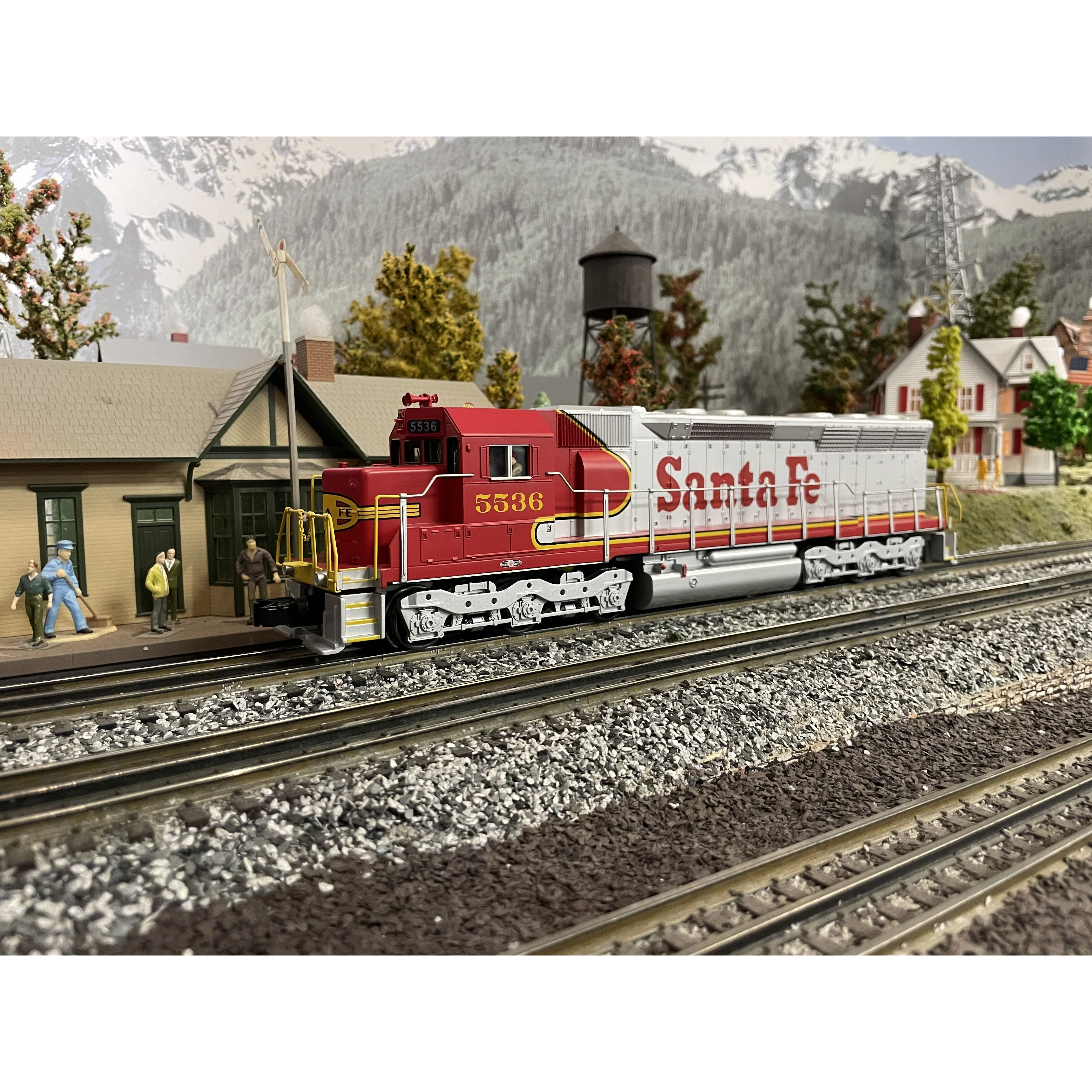 MTH Railking 30-20115-1 Santa Fe SD45