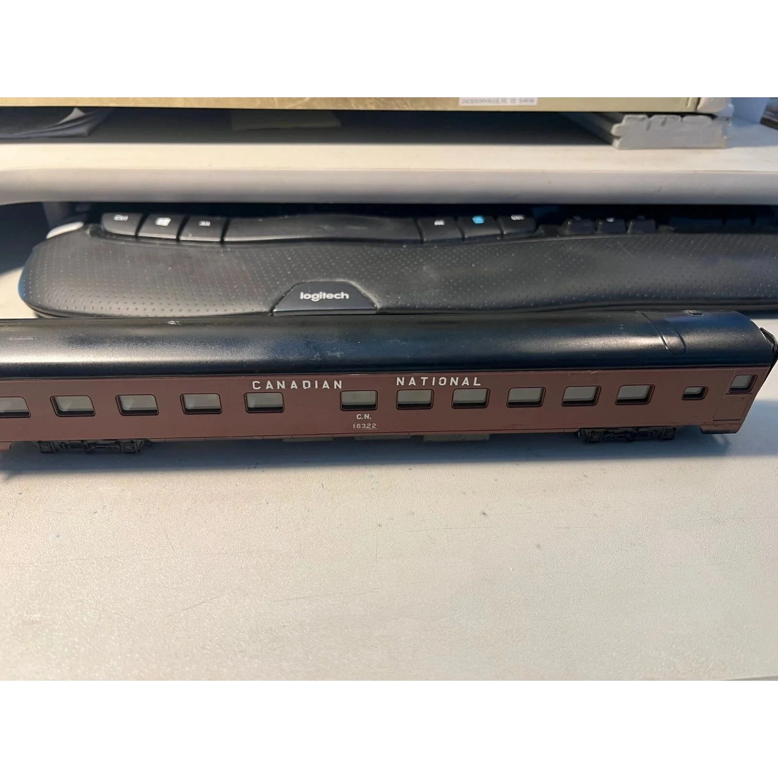 HO scale CN SLEEPING CAR PASSENGER CARS BY AHM — photo 6