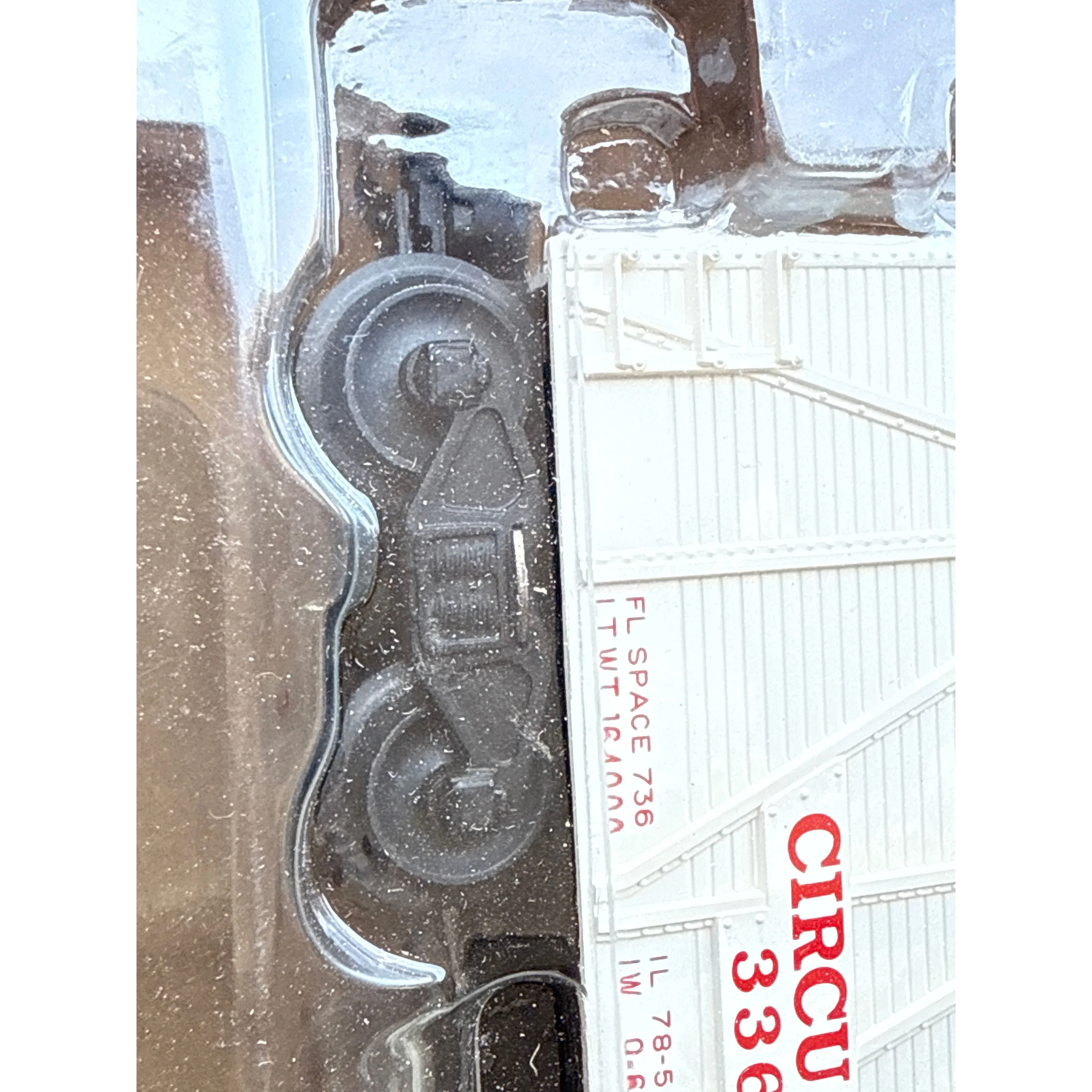 2002 Lionel 6-36703 O Gauge 3366 Operating Circus Stock Car and Corral NIB — photo 3