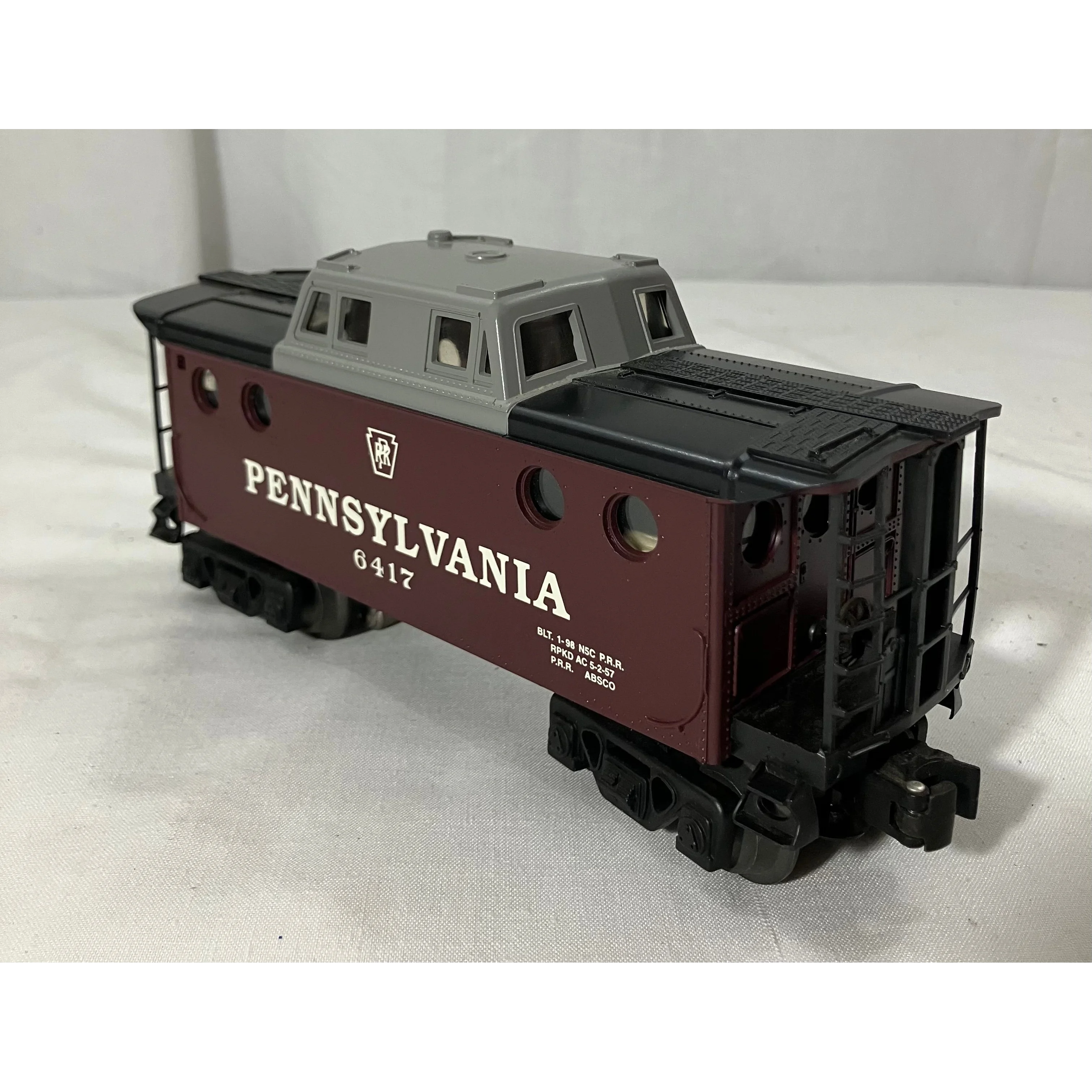 Lionel 6-19741 O scale 3 rail Pennsylvania NC5 caboose road # 6417 — photo 3