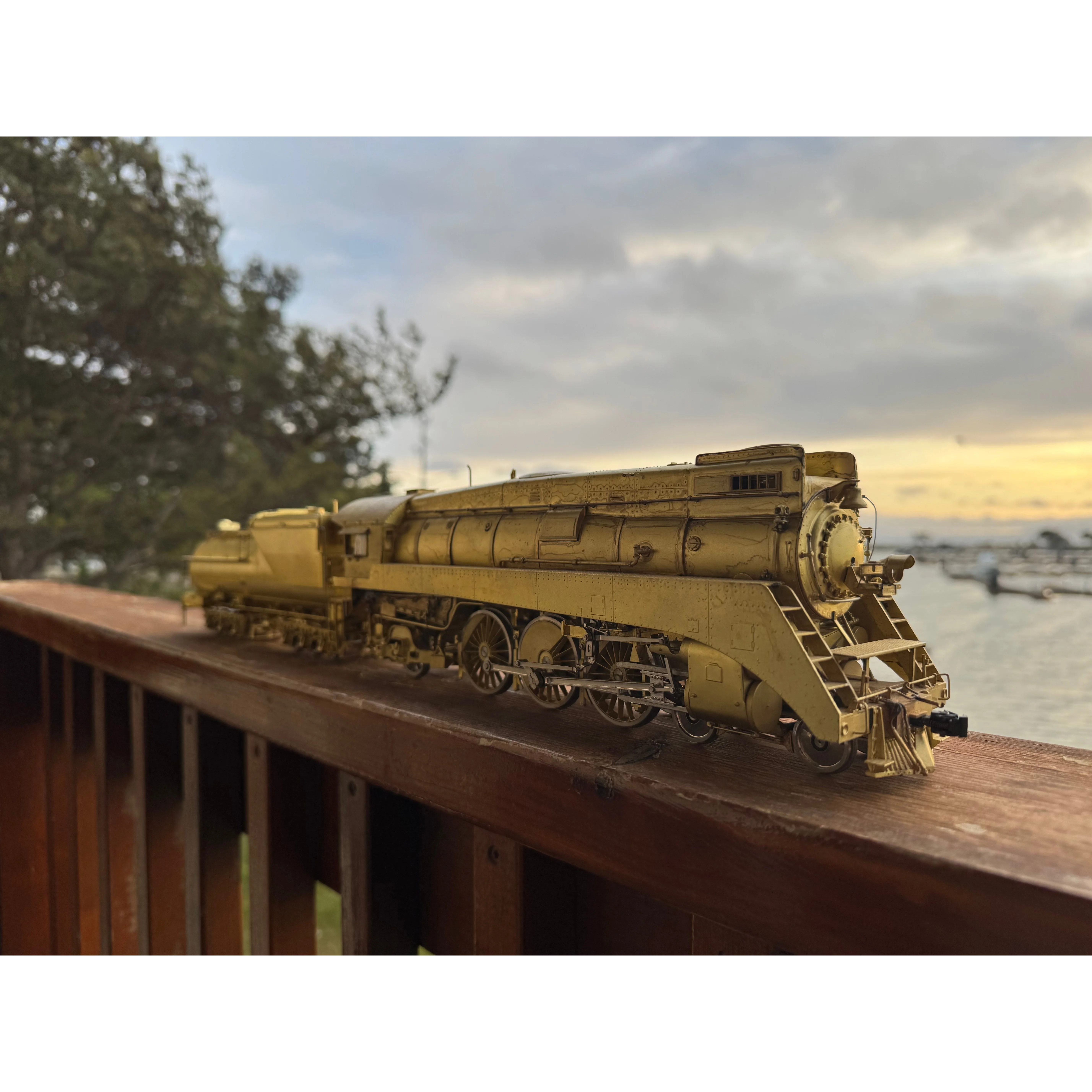 Precision Scale O Scale Brass Southern Pacific P-10 Streamlined 4-6-2 Unpainted