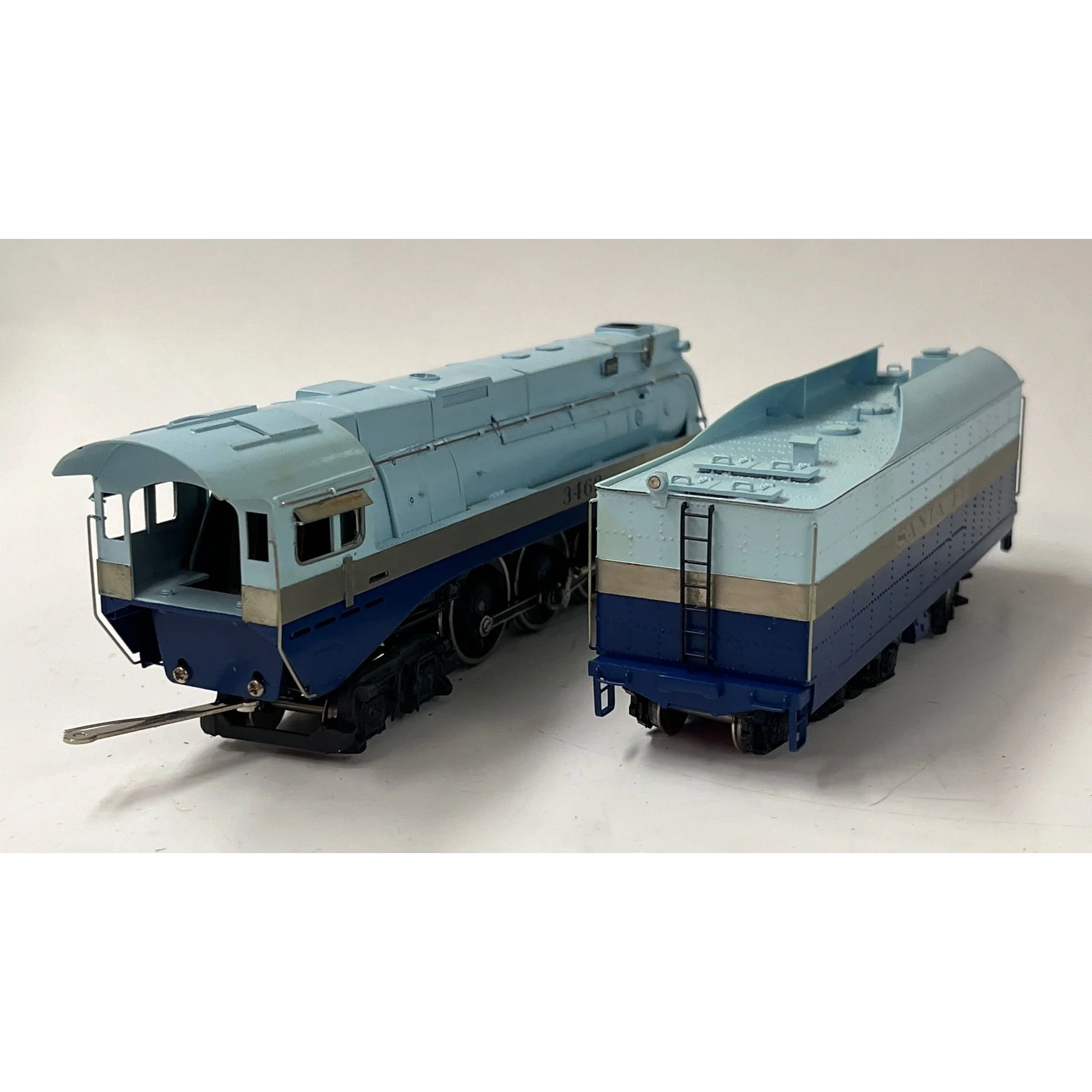 Tenshodo Santa Fe Hudson No. 3460, "The Blue Goose" — photo 7