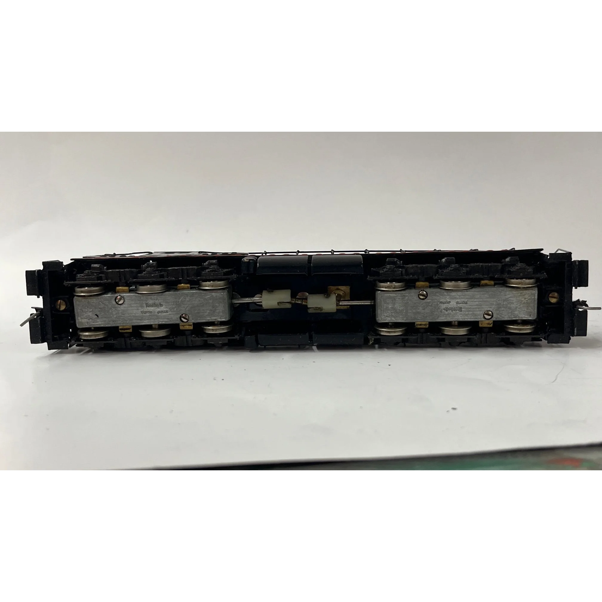 Tenshodo Southern Pacific SD9, HO Scale Brass Diesel — photo 4