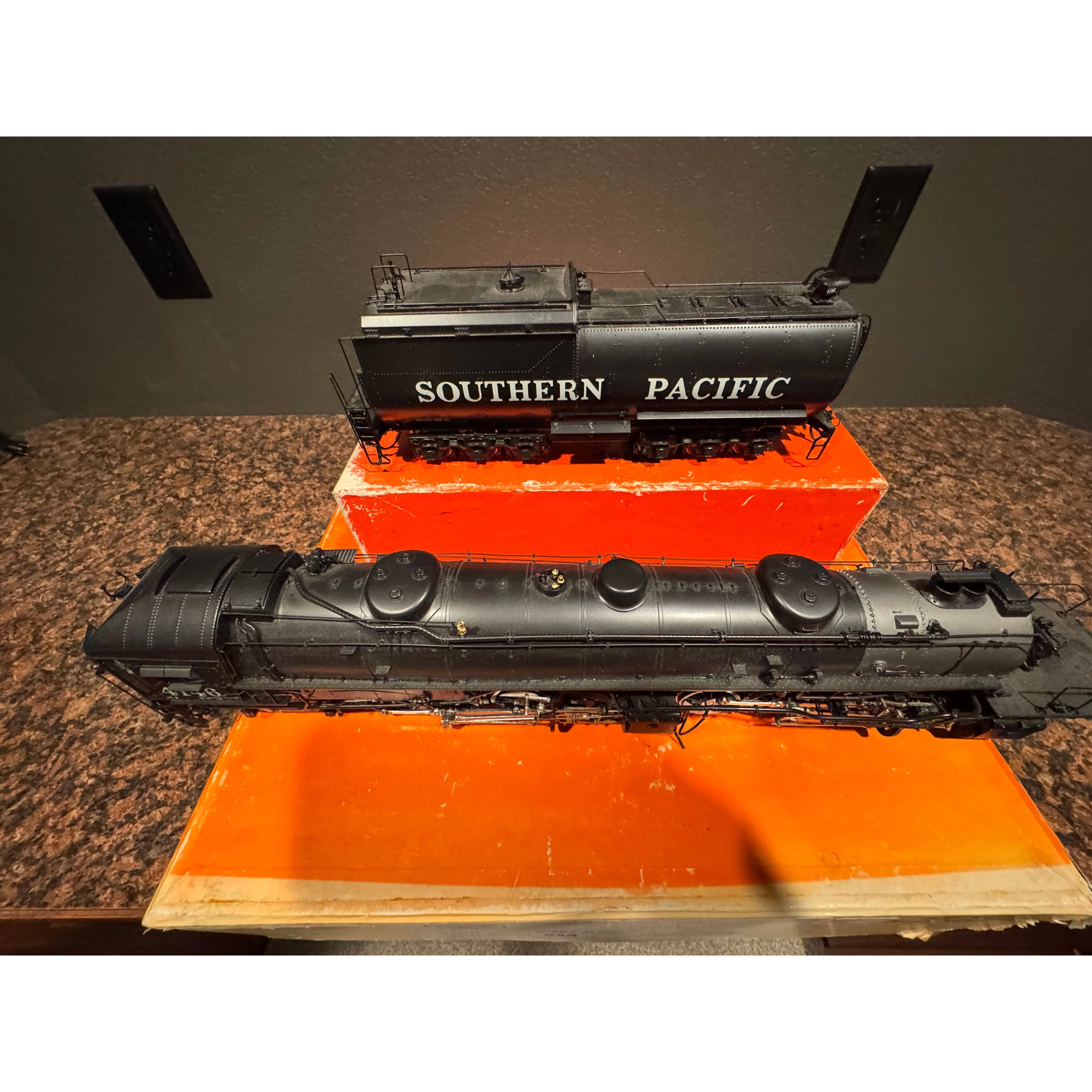 Precision Scale Crown Series Southern Pacific AC-6 Cab Forward 4-8-8-2 Pro Paint — photo 14